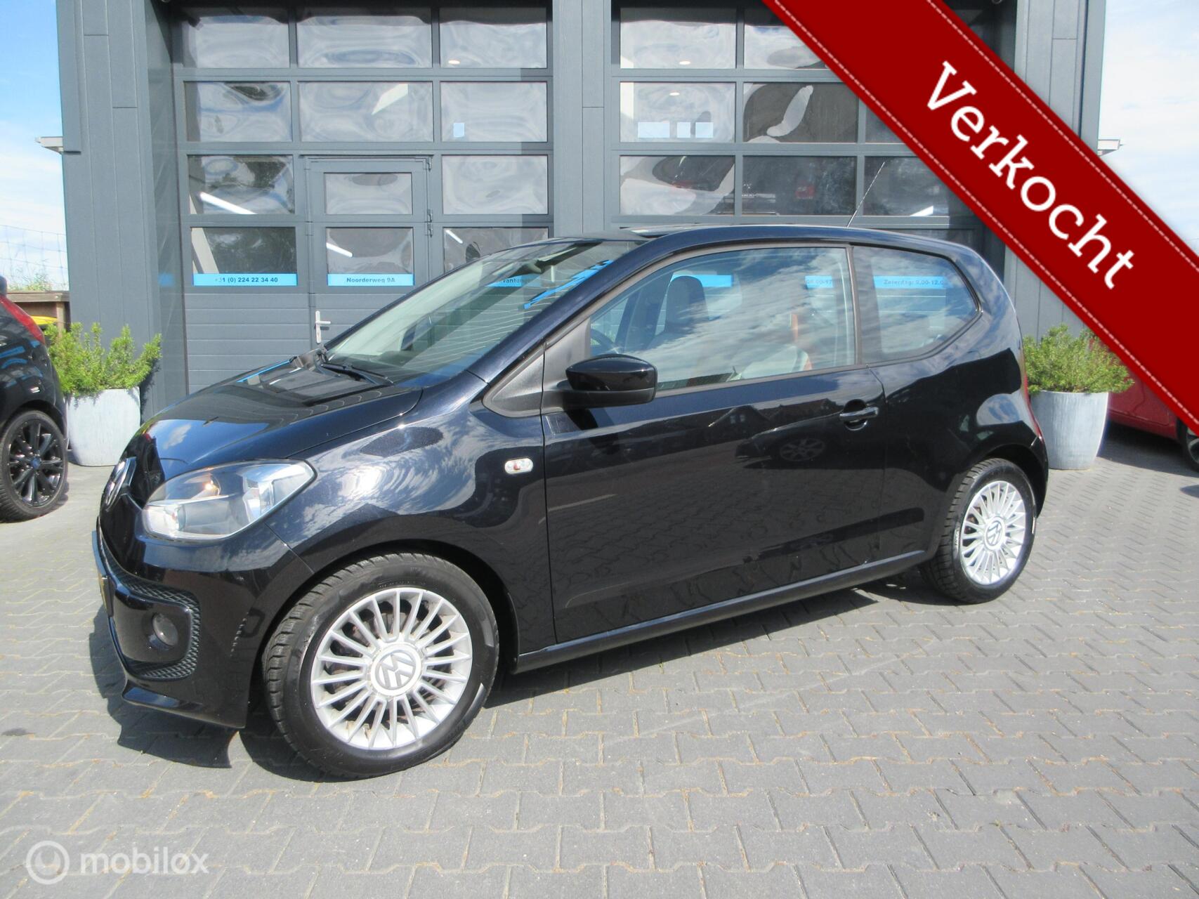 Volkswagen Up 1.0 move up! BlueMotion Airco Navigatie Org NL 2012 - voorkant