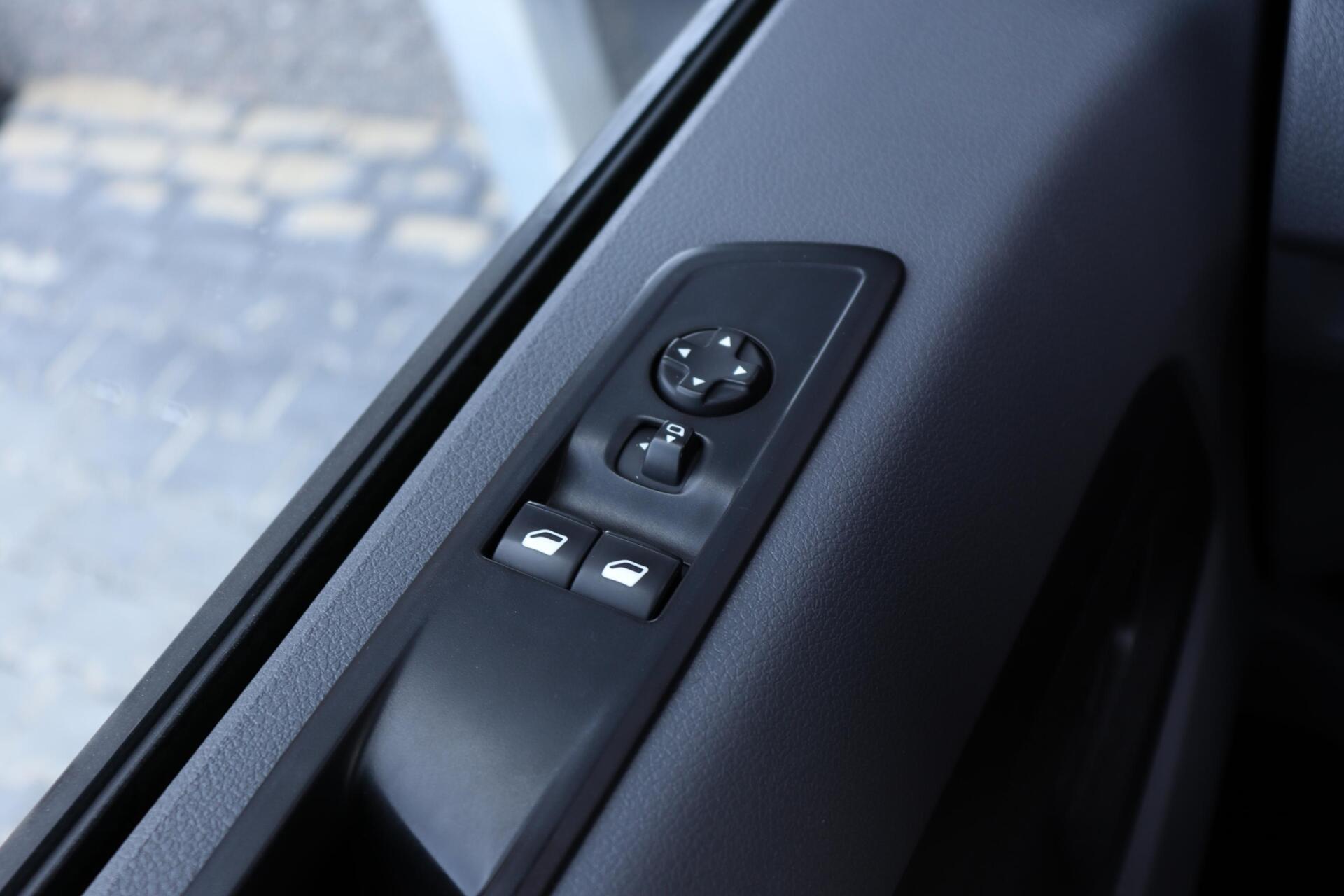 Foto van Opel Vivaro