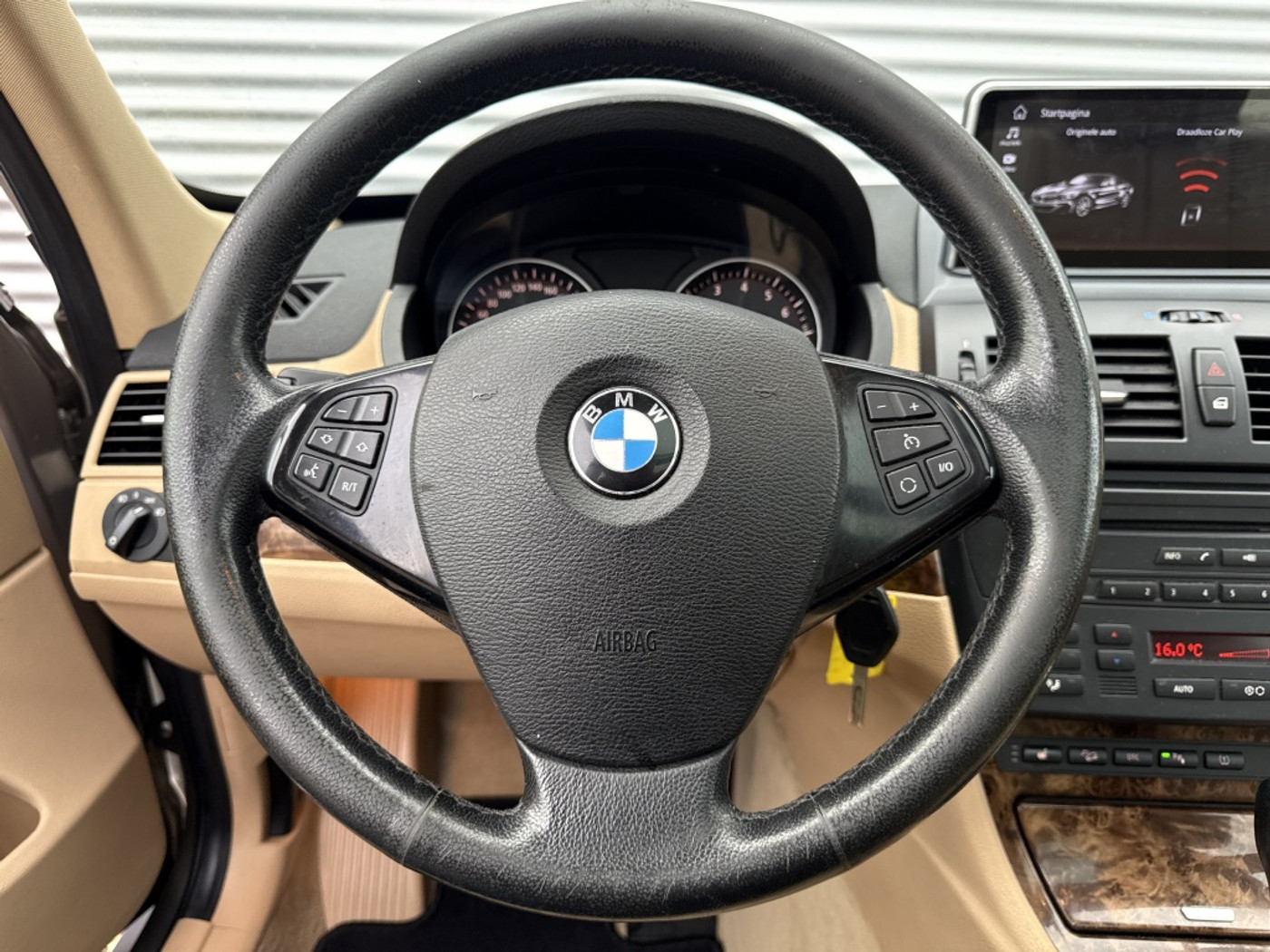 Foto van BMW X3 2.5si