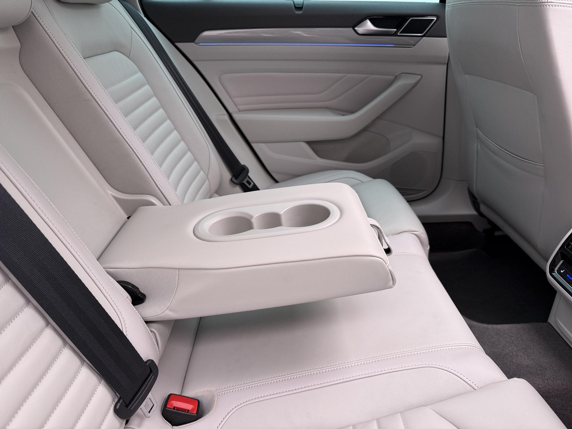 Foto van Volkswagen Passat