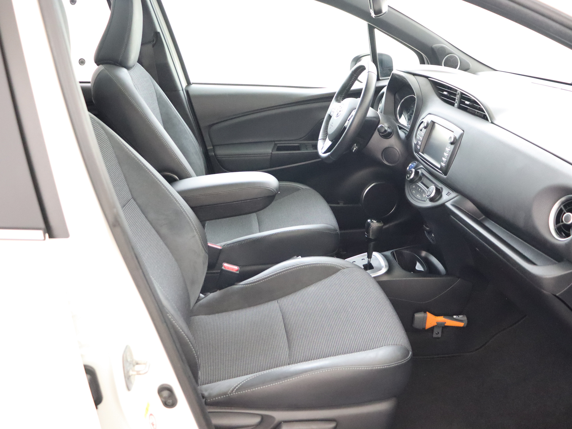 Foto van Toyota Toyota Yaris Hybrid