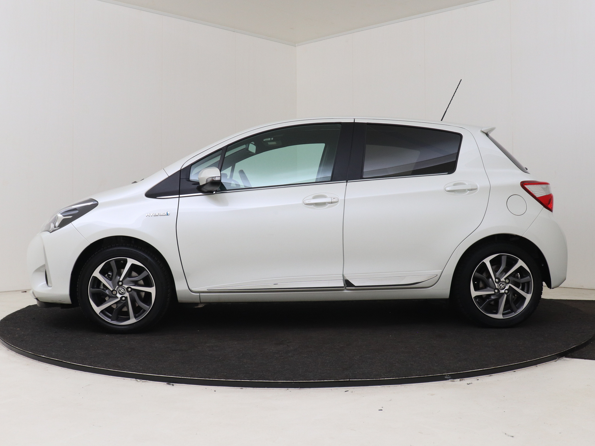 Foto van Toyota Toyota Yaris Hybrid