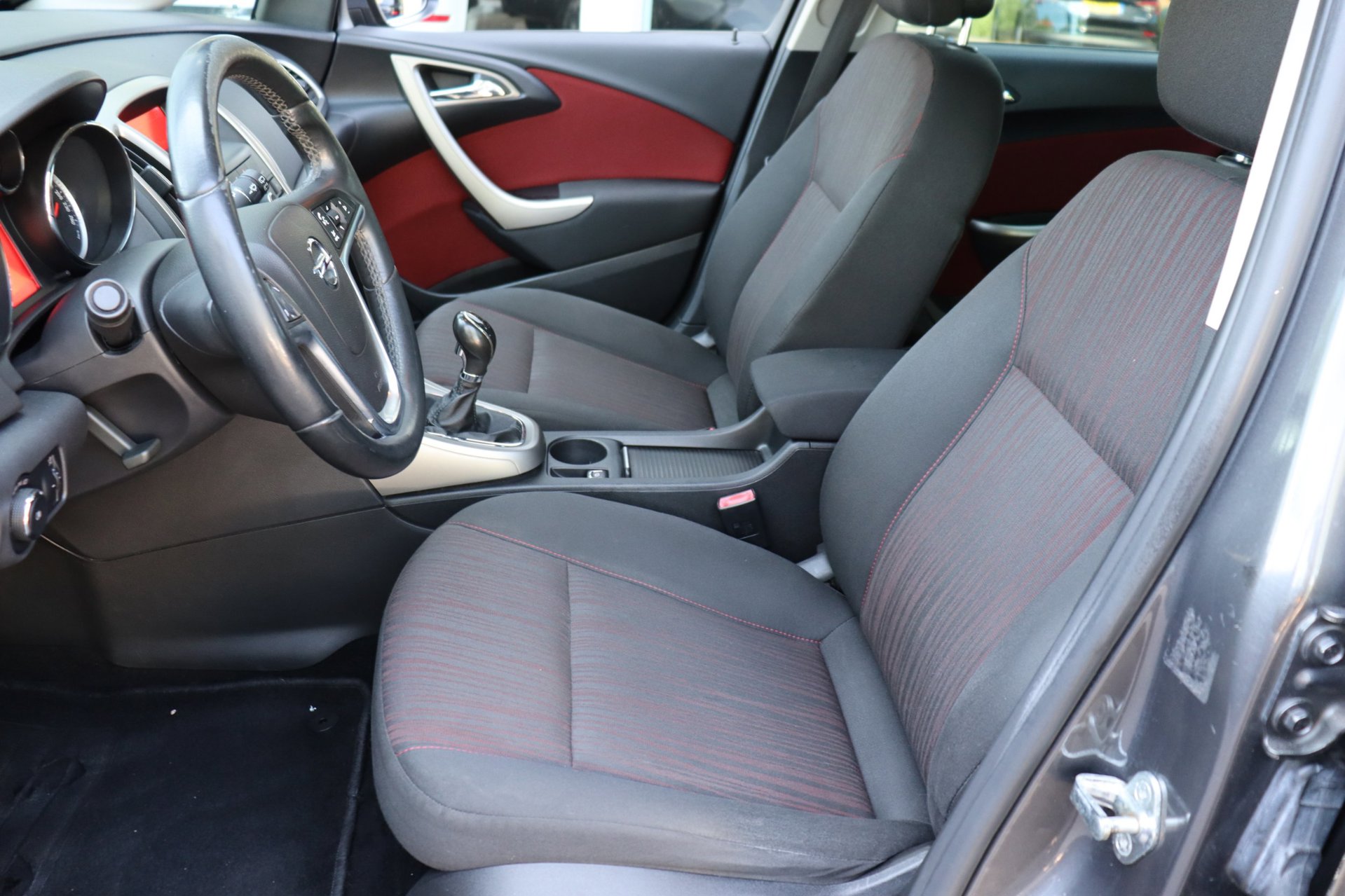 Foto van Opel Astra Sports Tourer