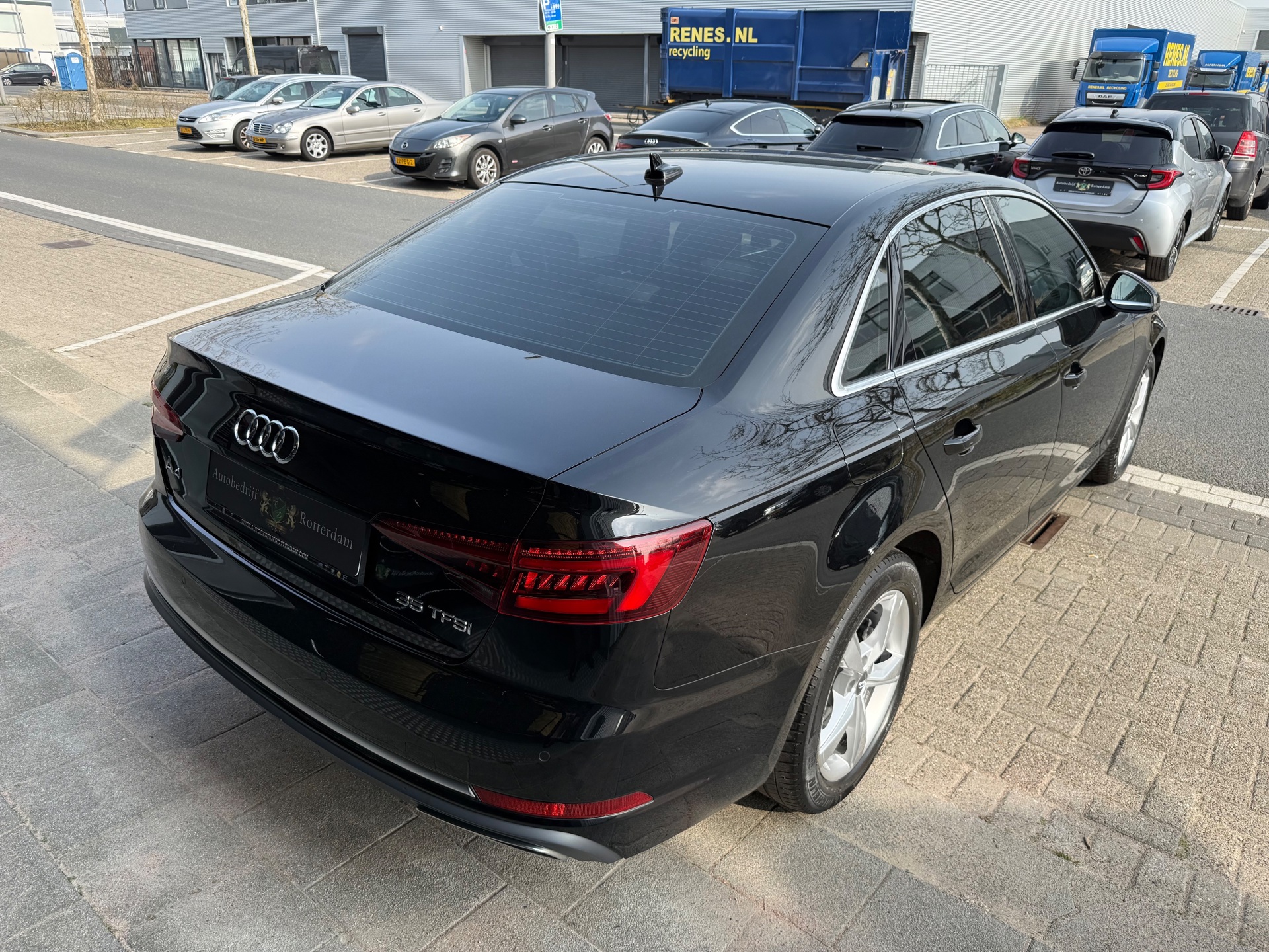 Foto van Audi A4