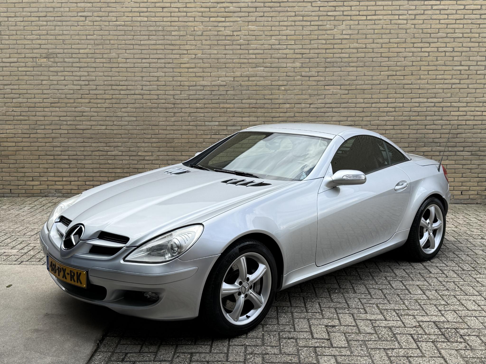 Foto van Mercedes-Benz SLK 350