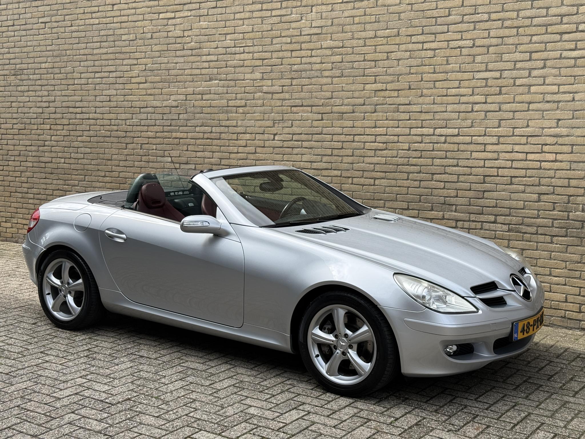 Foto van Mercedes-Benz SLK 350