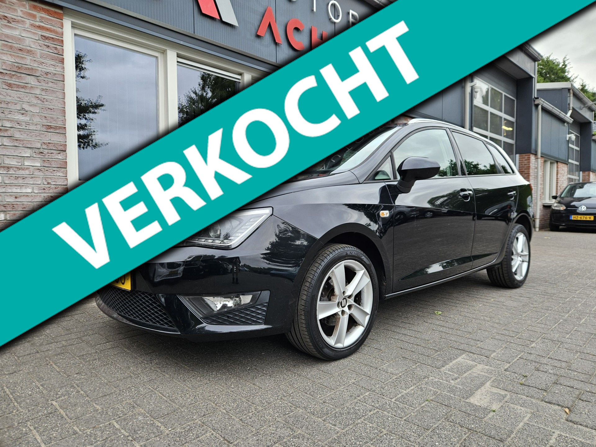 Seat Ibiza ST 1.2 TSI FR Dynamic Xenon! Airco/Clima! Cruise Control! PDC! Leuke/Nette Auto! NAP! 2014 - voorkant