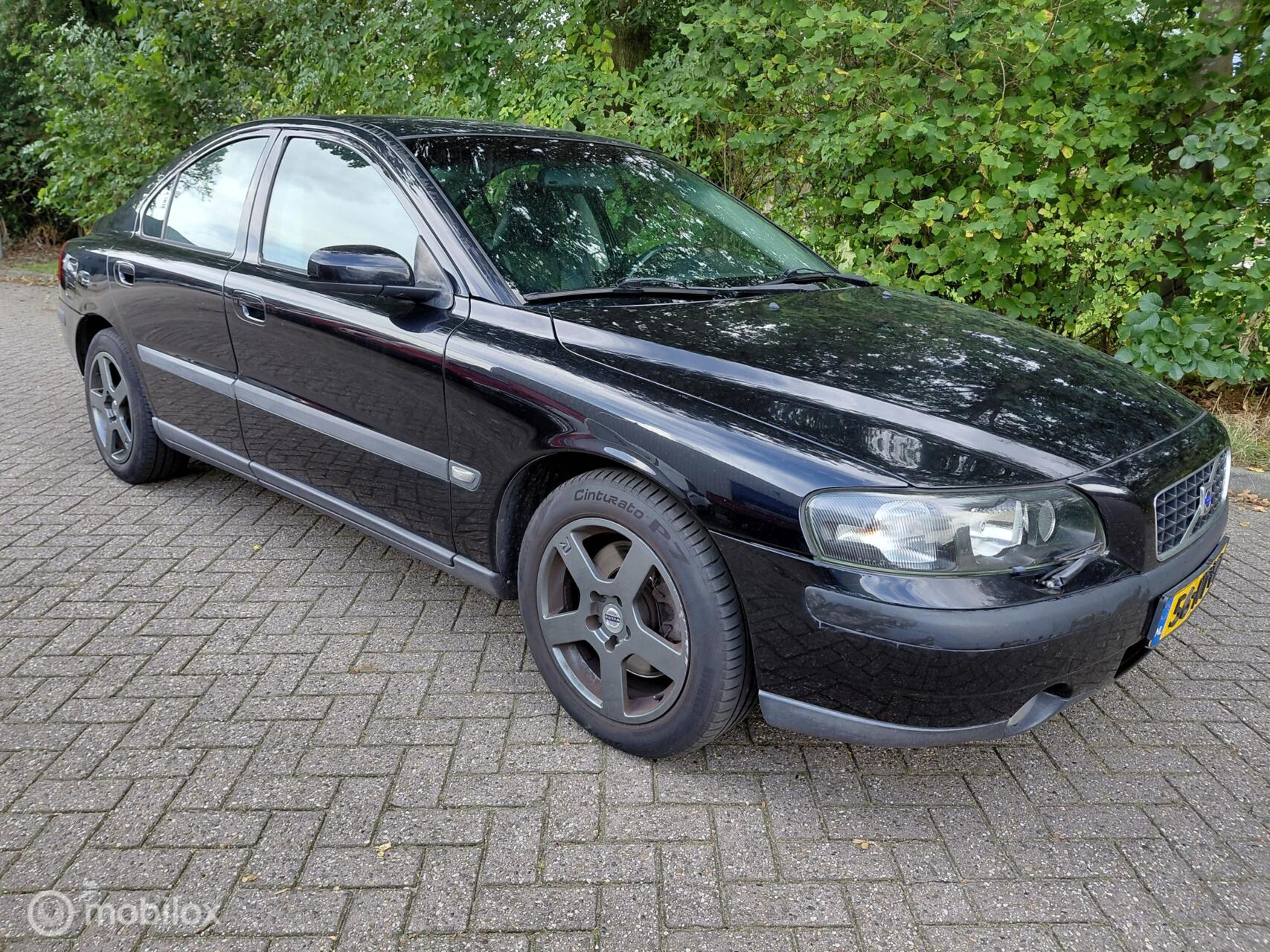 Volvo S60 2.0T 180 PK  Sports Edition Airco Leer APK 2-2027 2004 - voorkant