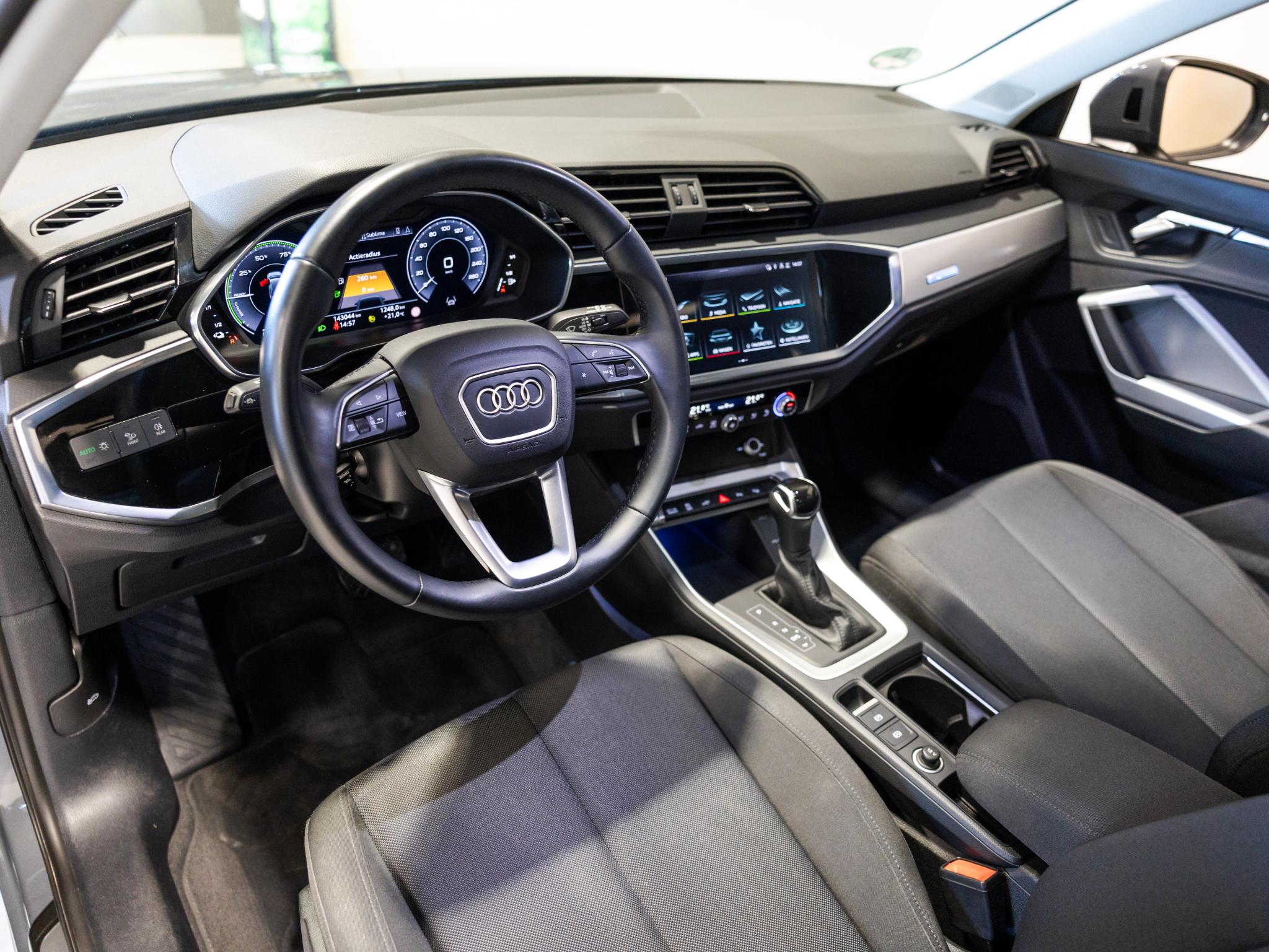 Foto van Audi Q3 E-tron
