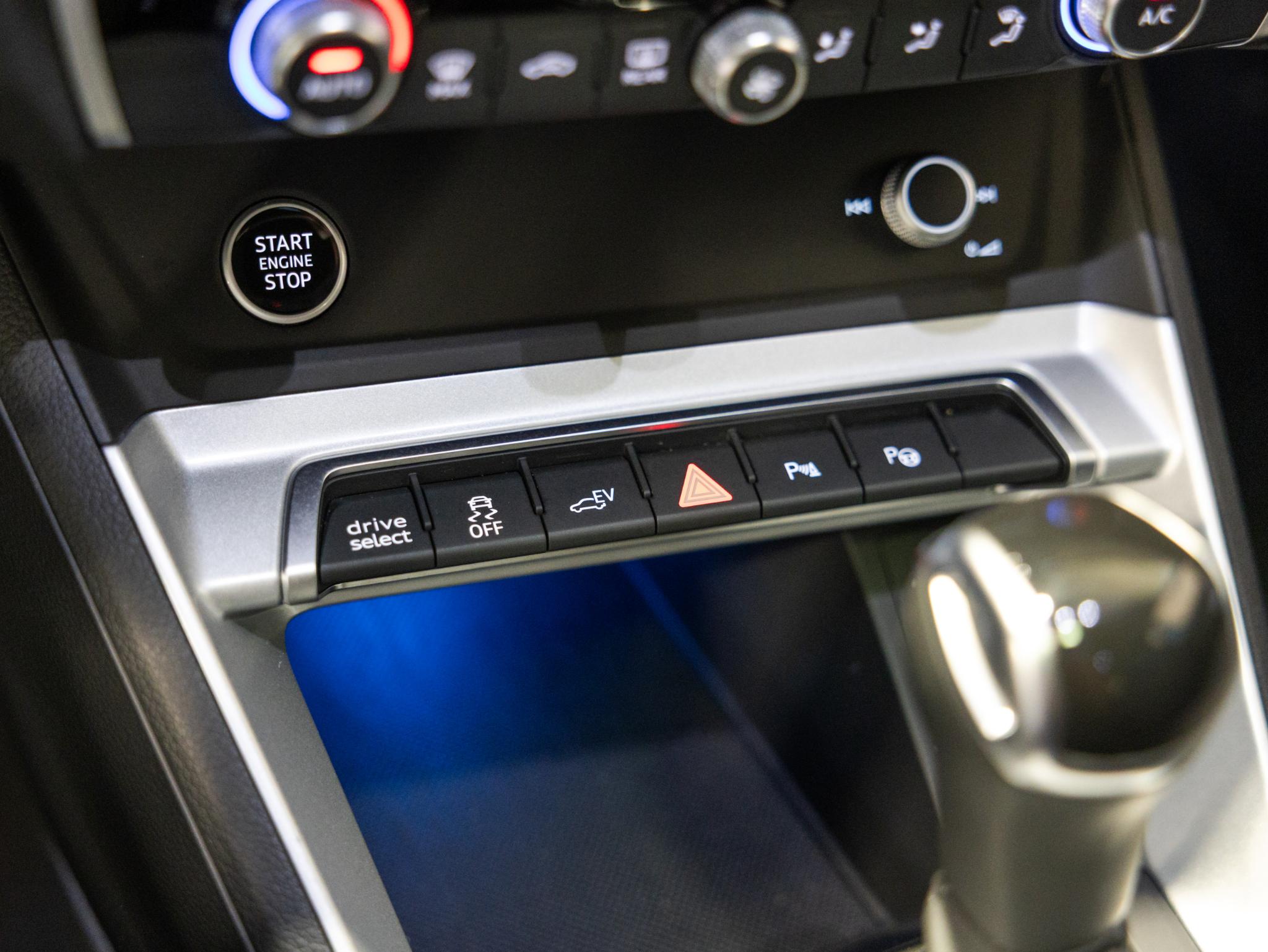 Foto van Audi Q3 E-tron