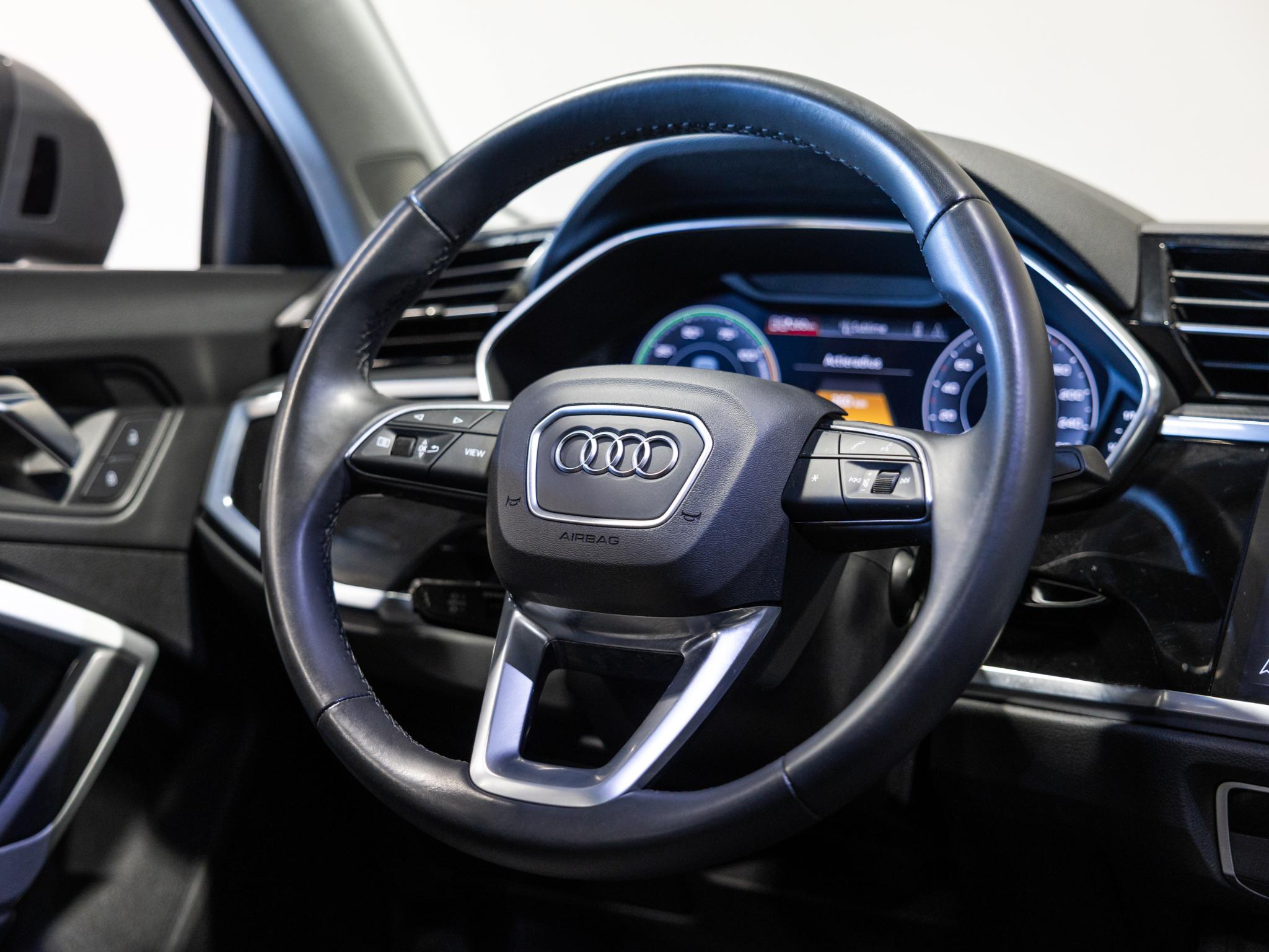 Foto van Audi Q3 E-tron