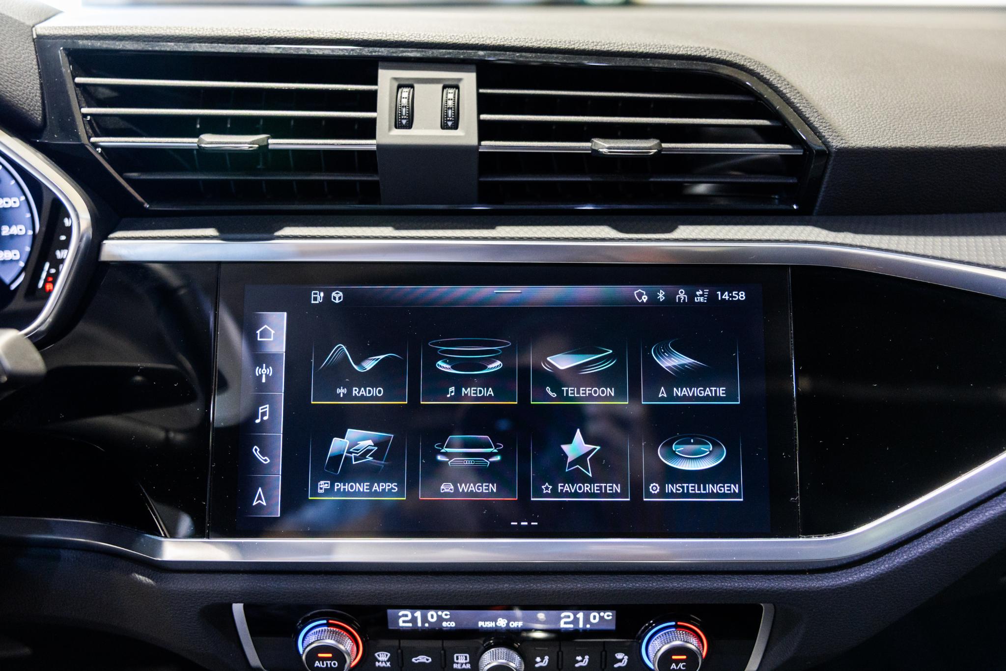 Foto van Audi Q3 E-tron