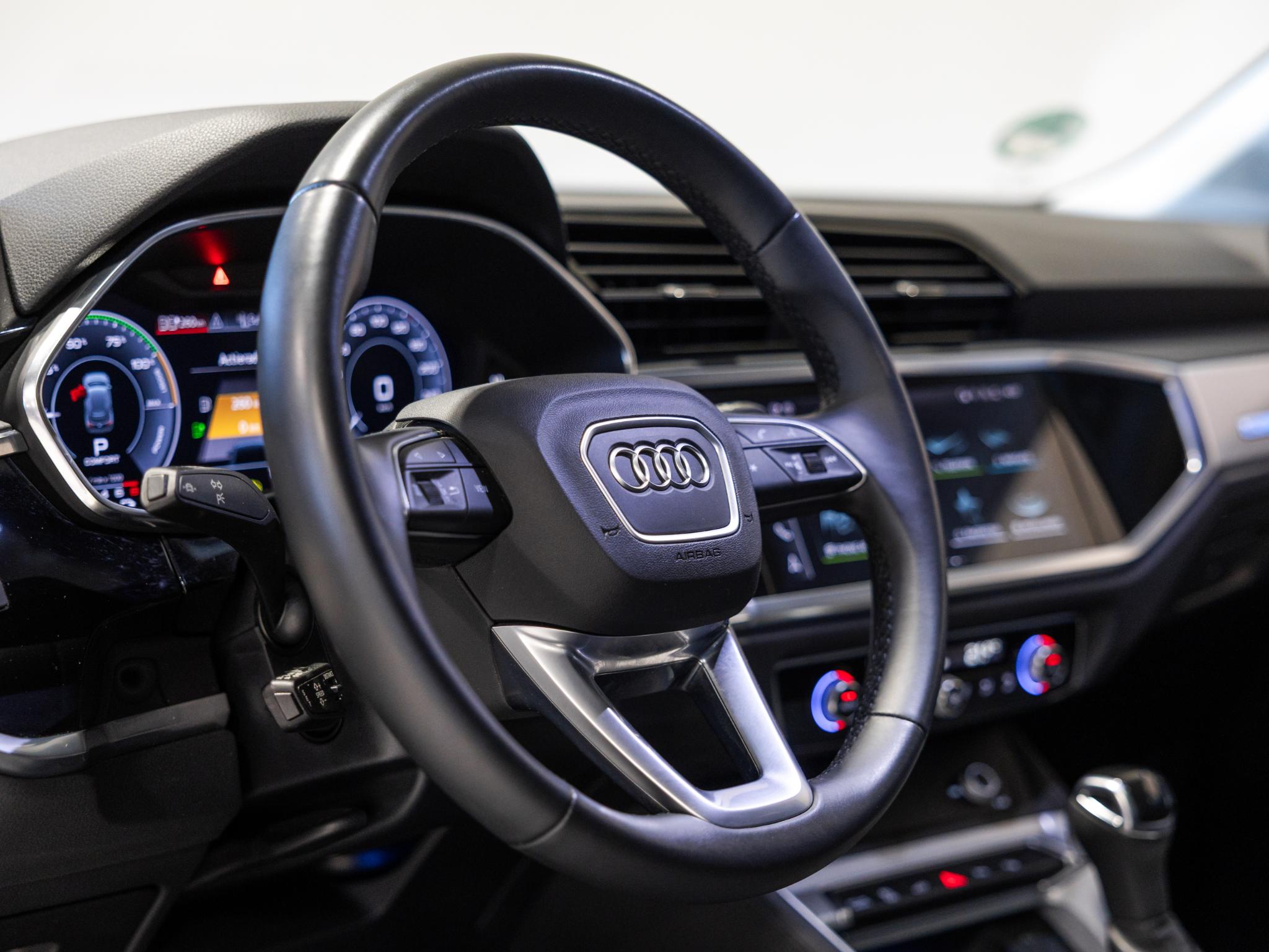 Foto van Audi Q3 E-tron