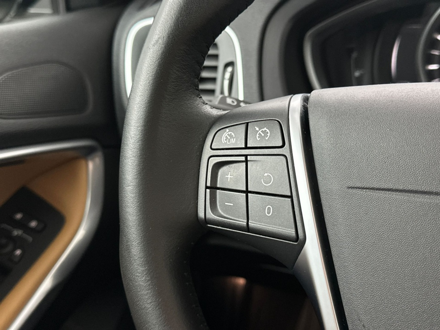 Foto van Volvo V40 Cross Country