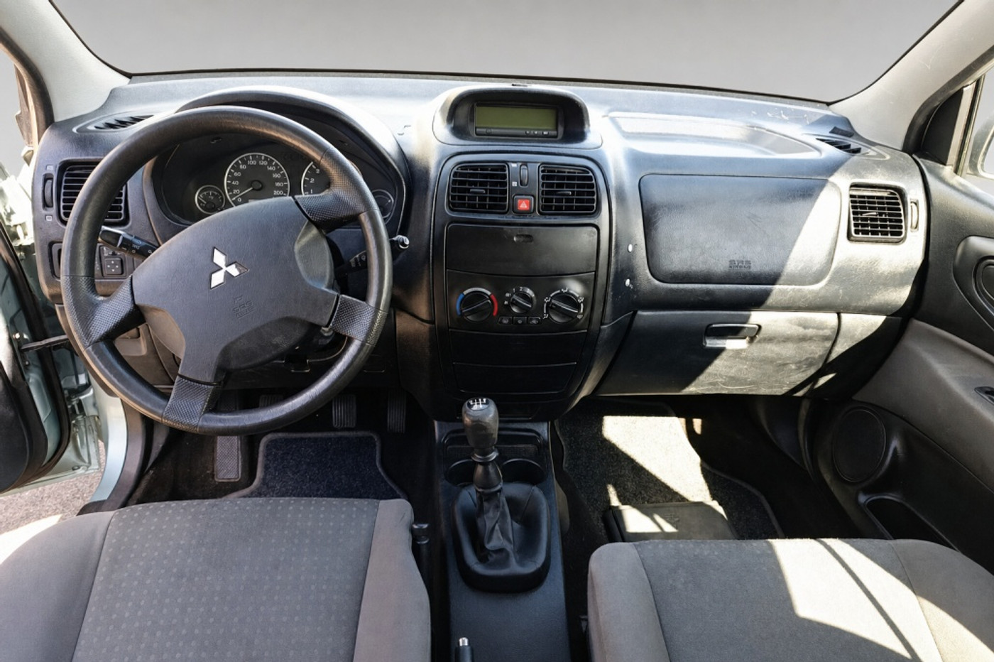 Foto van Mitsubishi Space Star