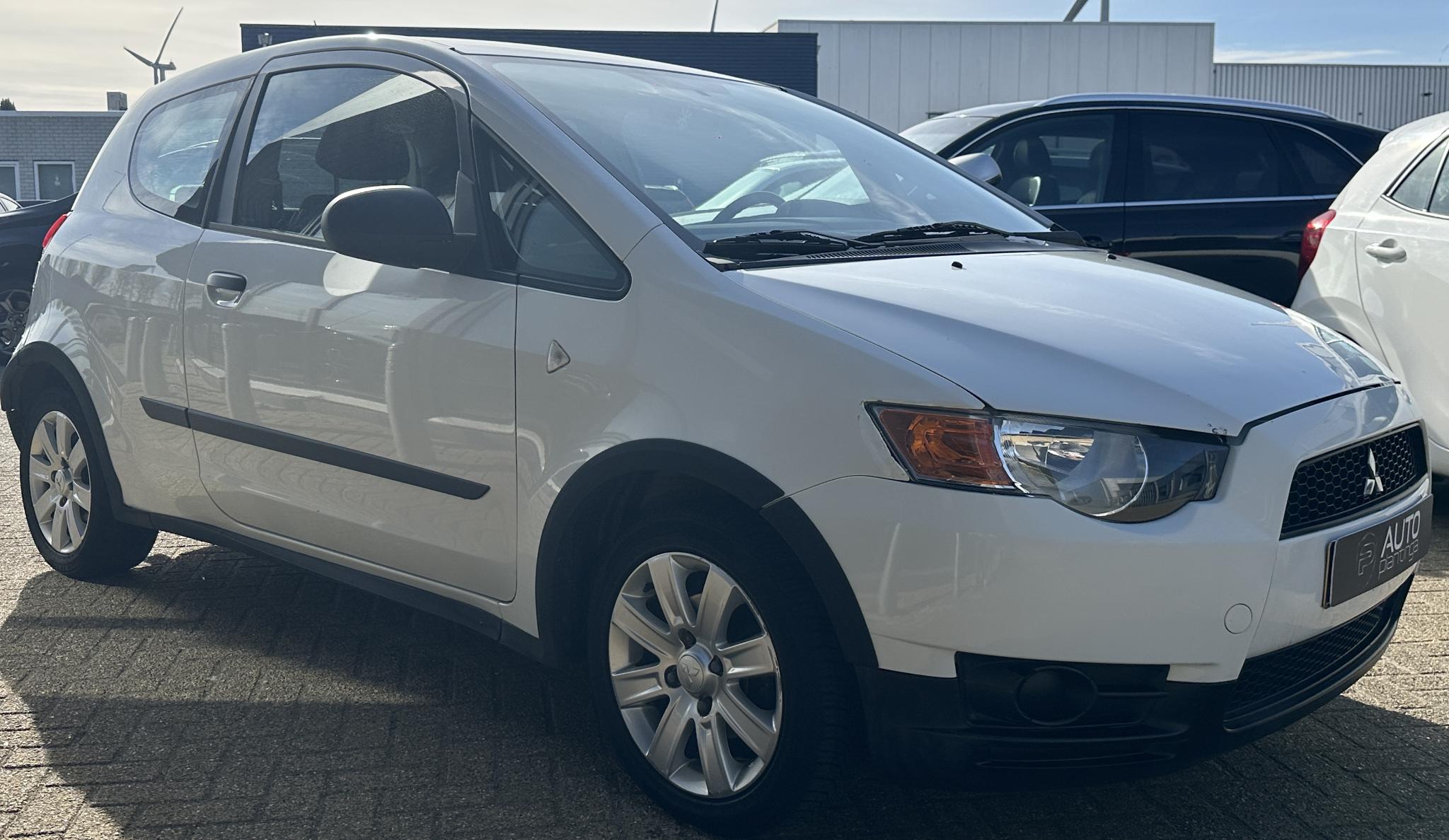 Foto van Mitsubishi Mitsubishi Colt