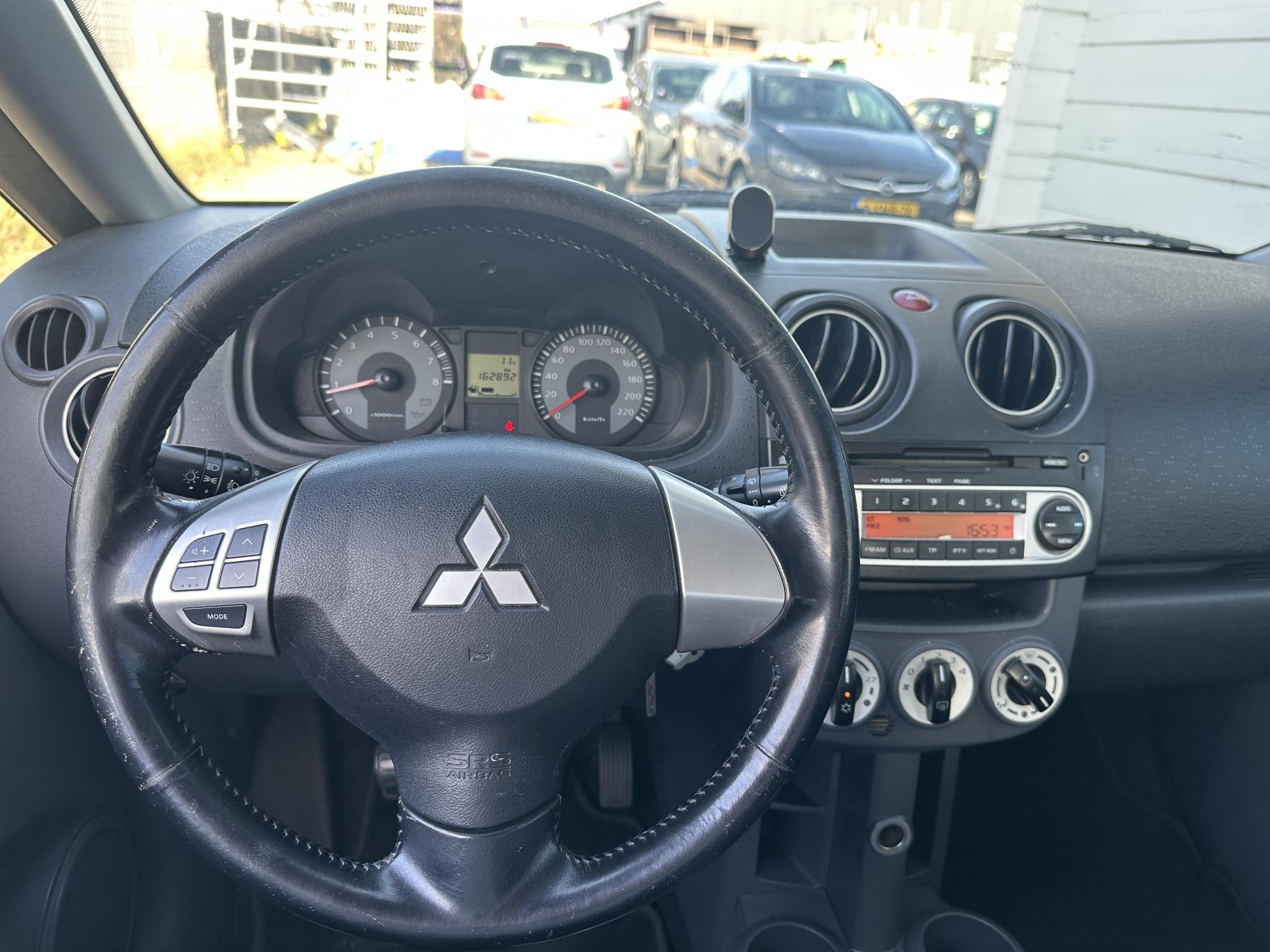 Foto van Mitsubishi Mitsubishi Colt