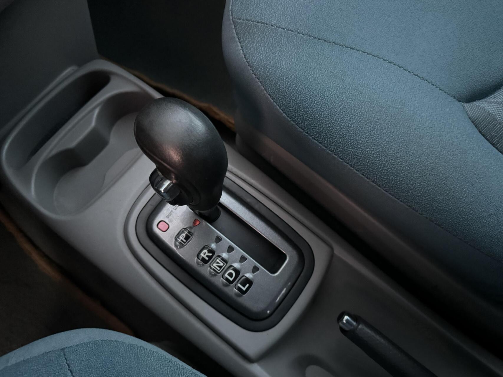 Foto van Nissan Nissan Almera Tino