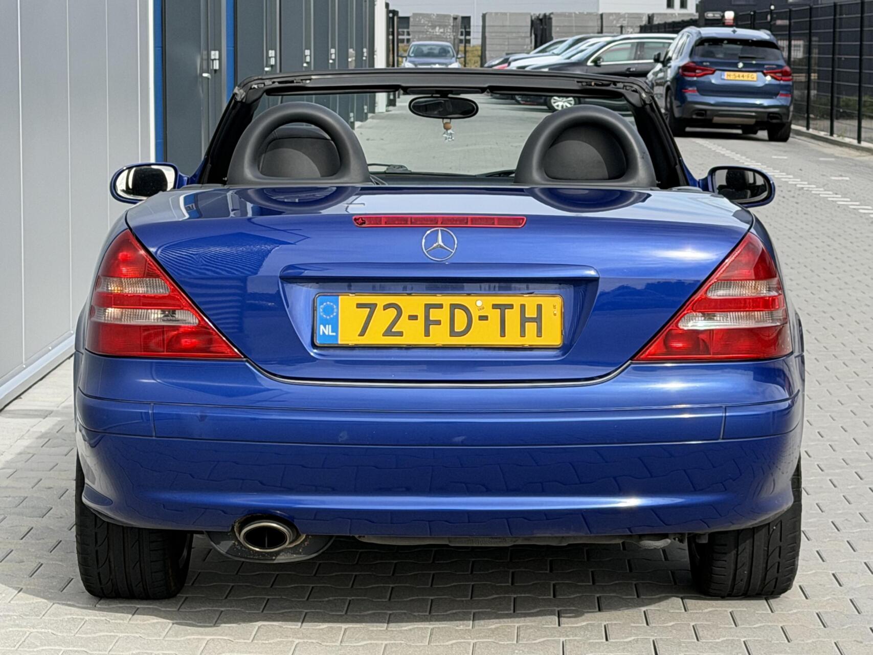 Foto van Mercedes-Benz SLK 200 Kompressor