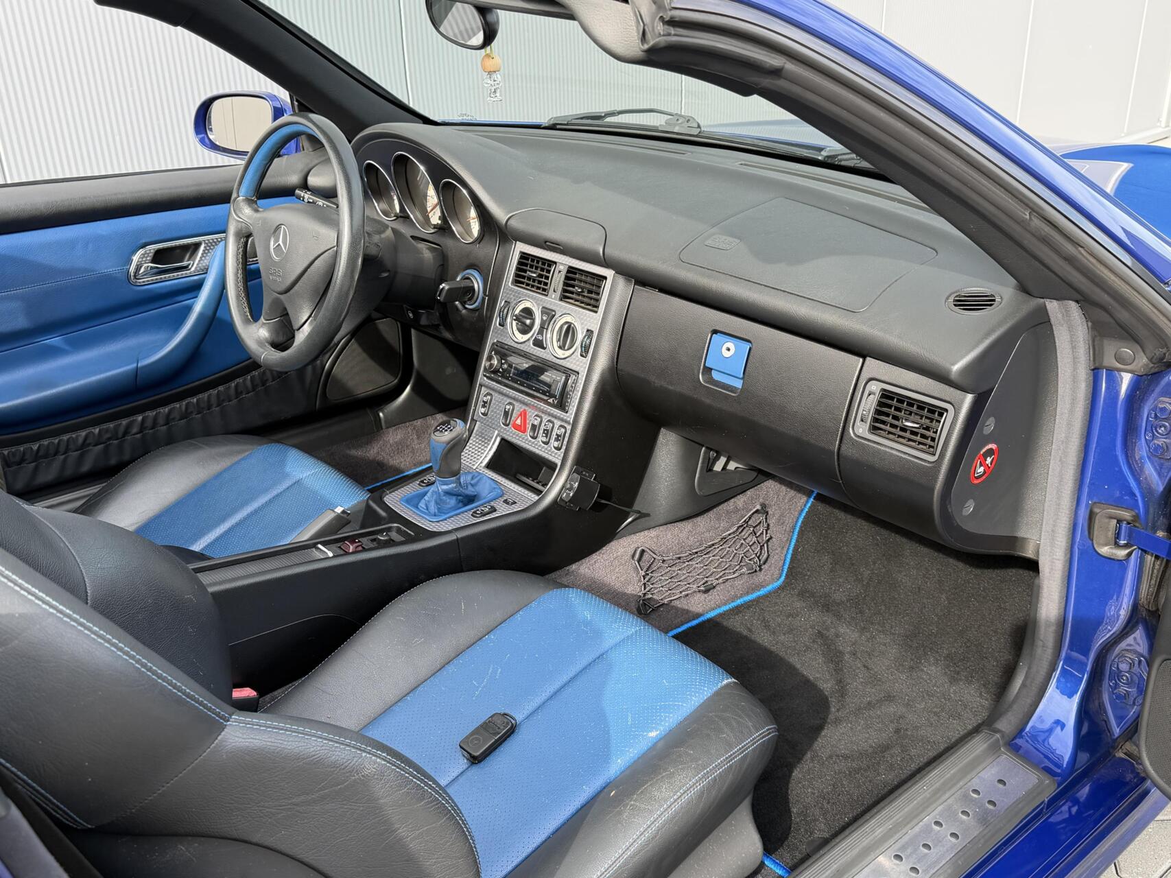 Foto van Mercedes-Benz SLK 200 Kompressor