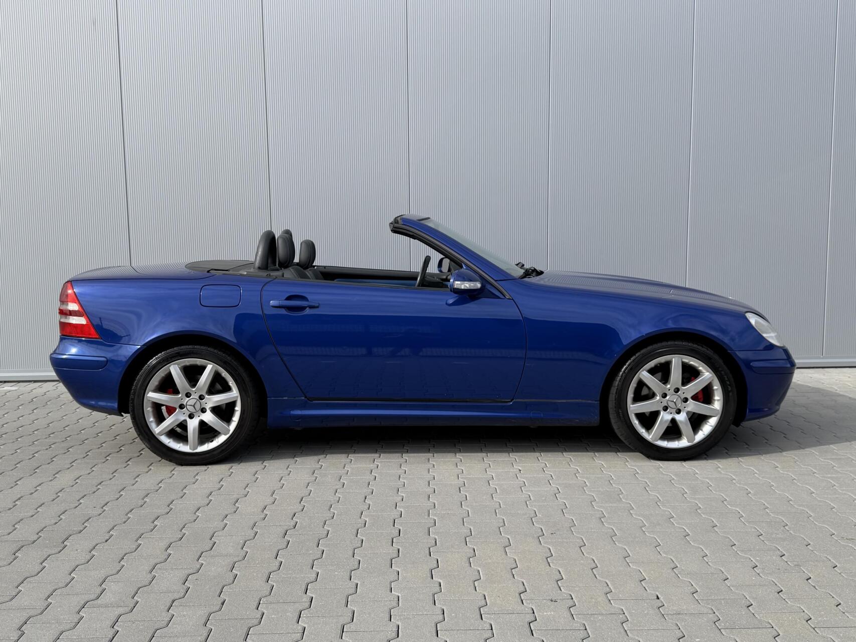 Foto van Mercedes-Benz SLK 200 Kompressor
