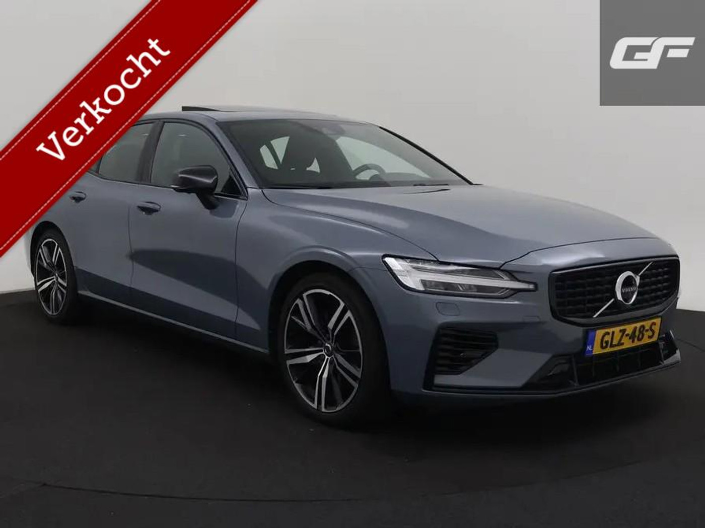 Volvo S60 2.0 T8 Recharge AWD R-Design Pano H/K HUD 360° ACC Carplay 2022 - voorkant