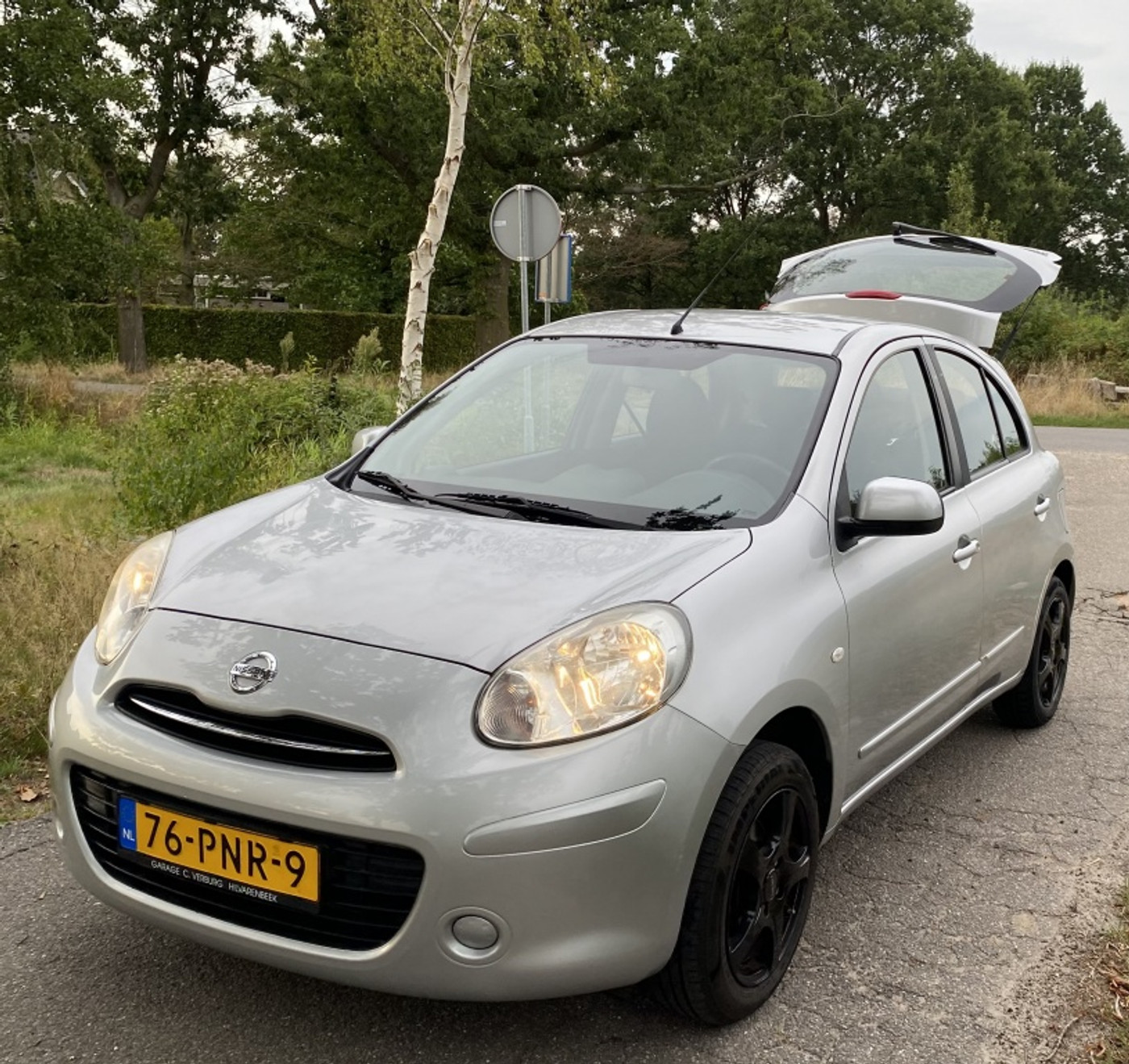 Nissan Nissan Micra 1.2 Acenta 2011 - voorkant