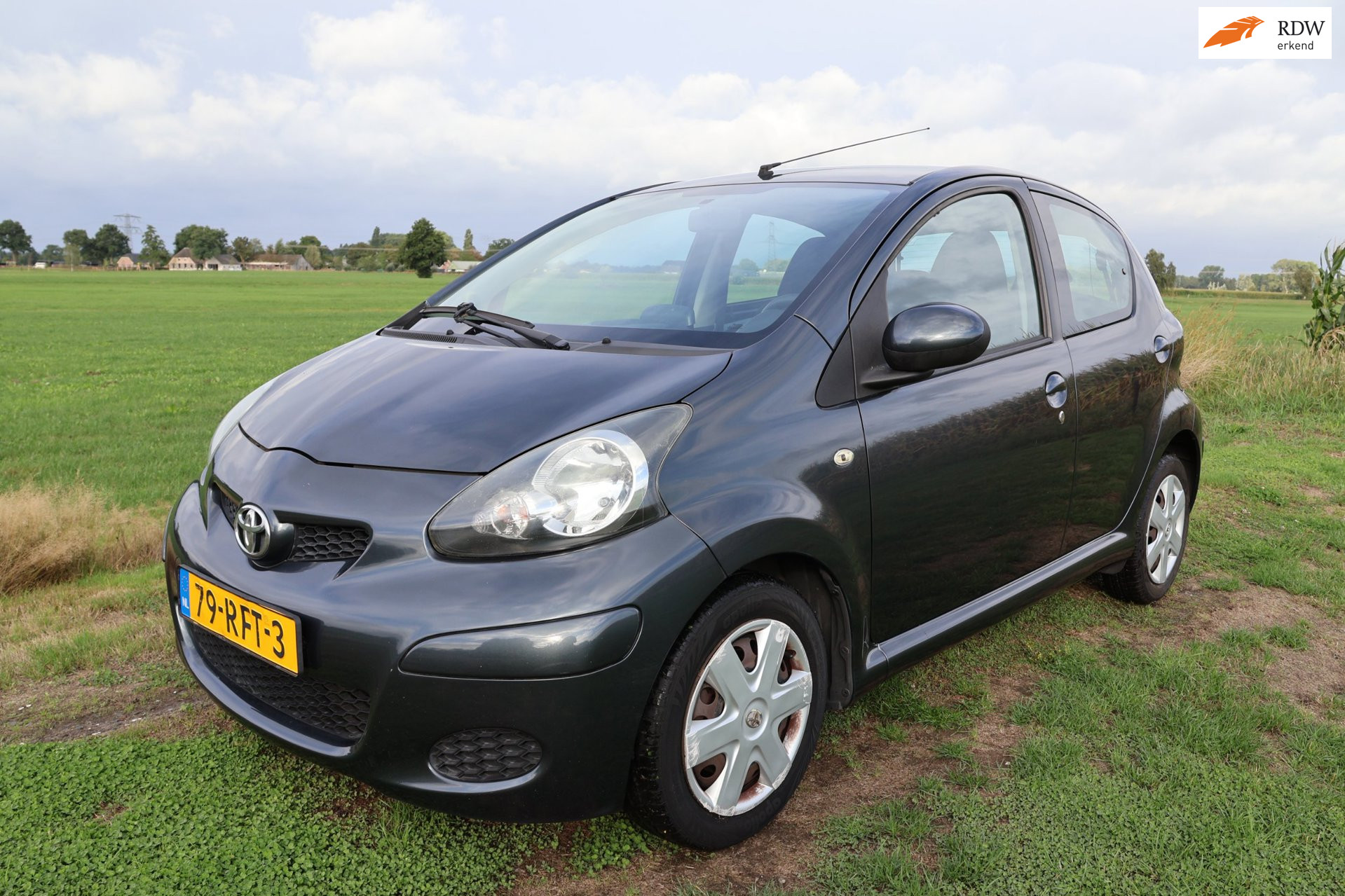 Toyota Toyota Aygo 1.0-12V Comfort Navigator|Airco|Nieuwe APK|Elek. ramen|Centrale deurvergendeling 2011 - voorkant