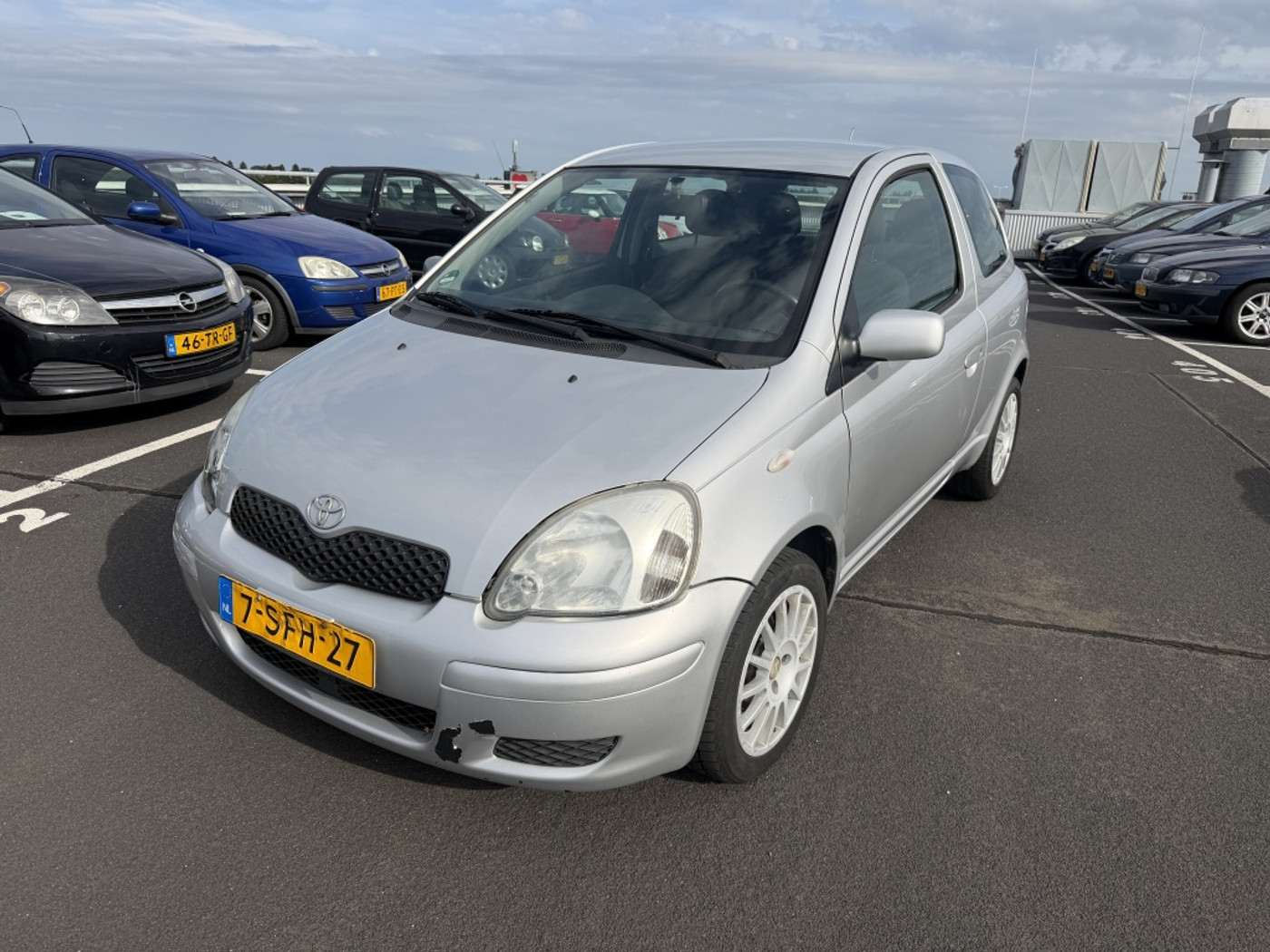 Toyota Toyota Yaris 1.3 VVT-i Sol 2004 - voorkant