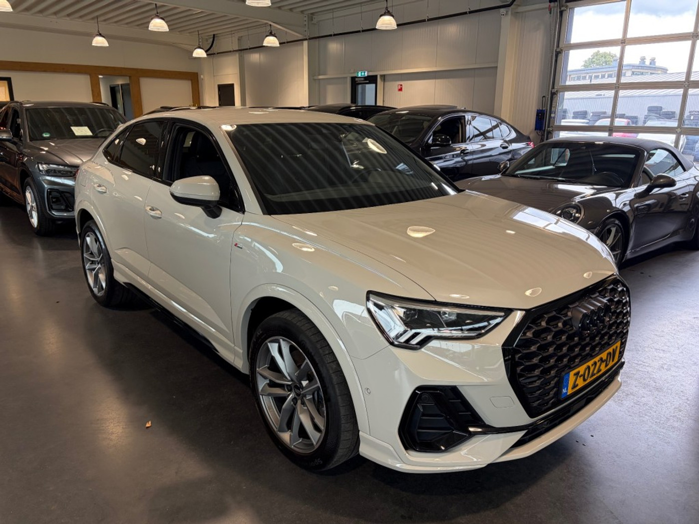 Foto van Audi Q3 Sportback E-tron