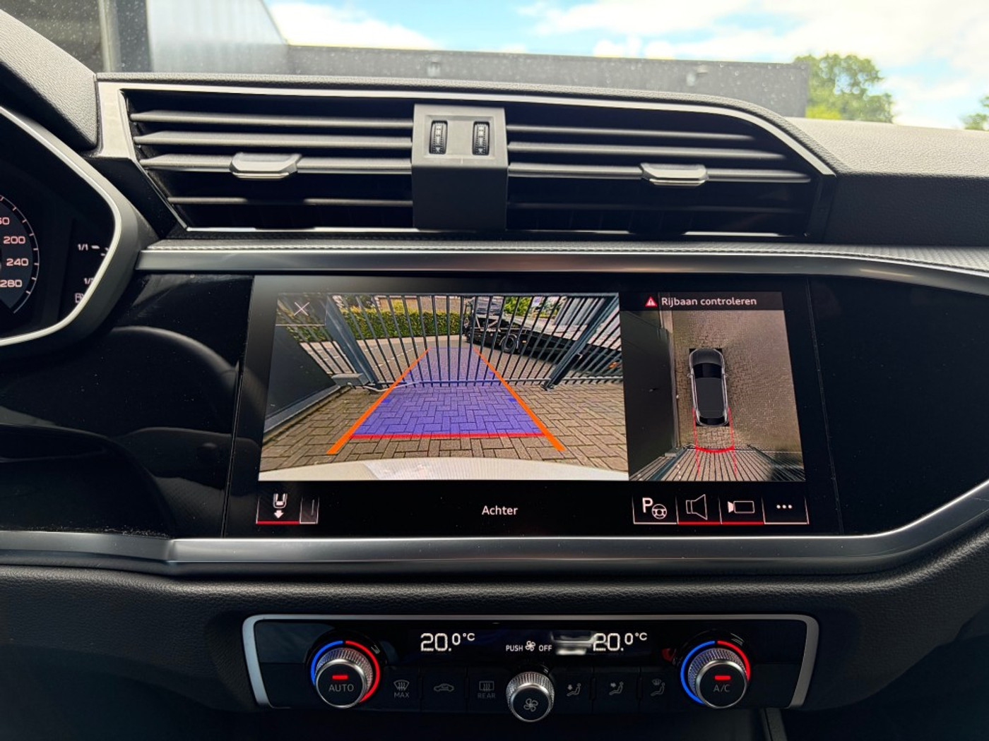 Foto van Audi Q3 Sportback E-tron