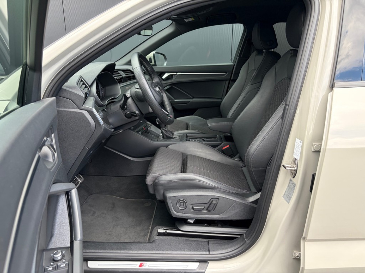 Foto van Audi Q3 Sportback E-tron