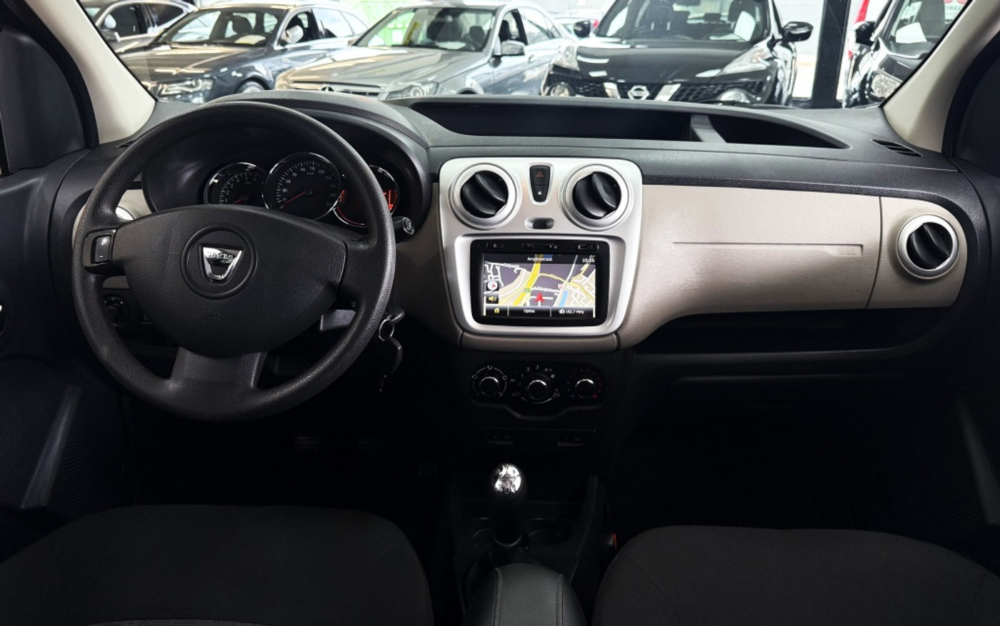 Foto van Dacia Dokker