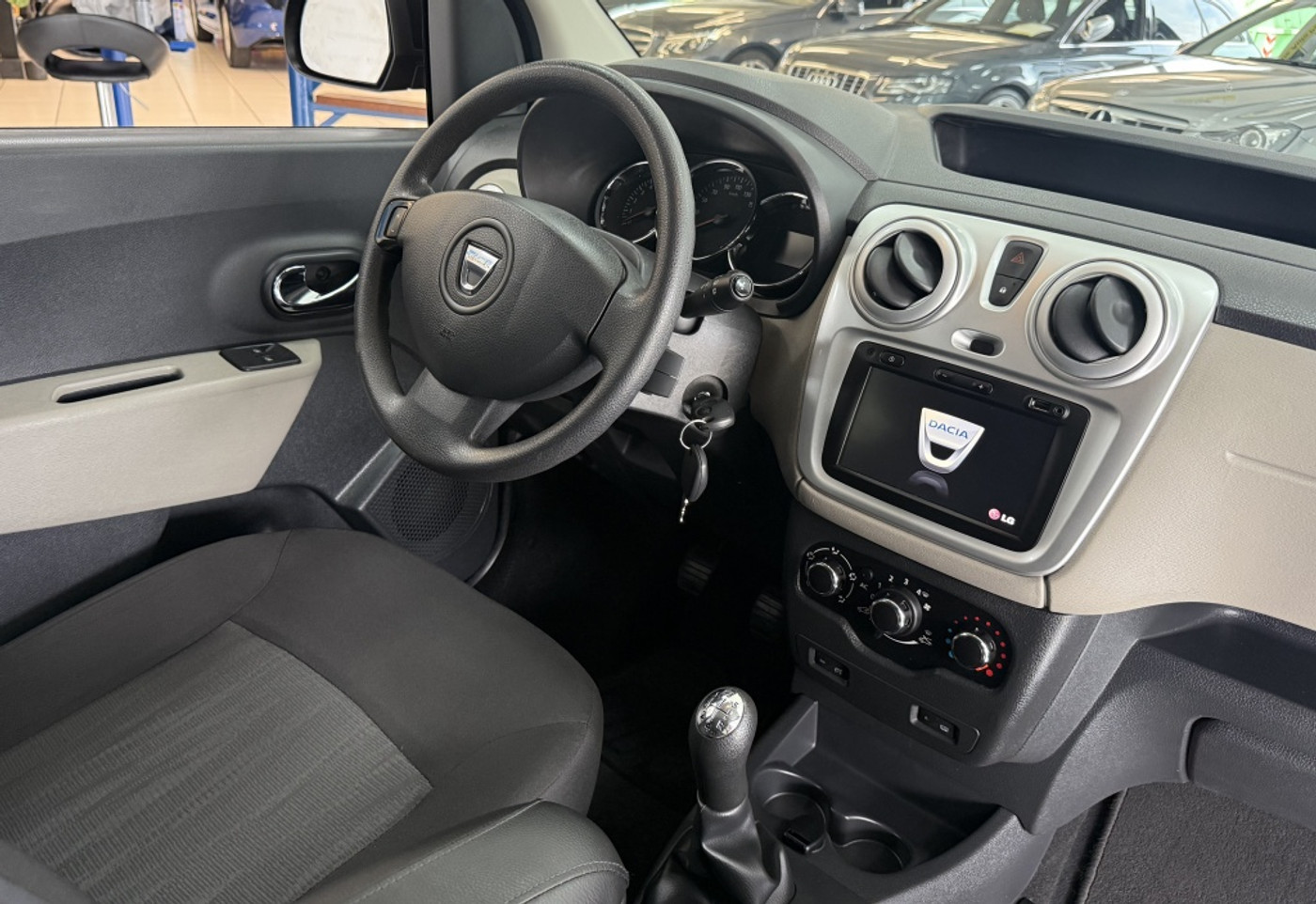 Foto van Dacia Dokker