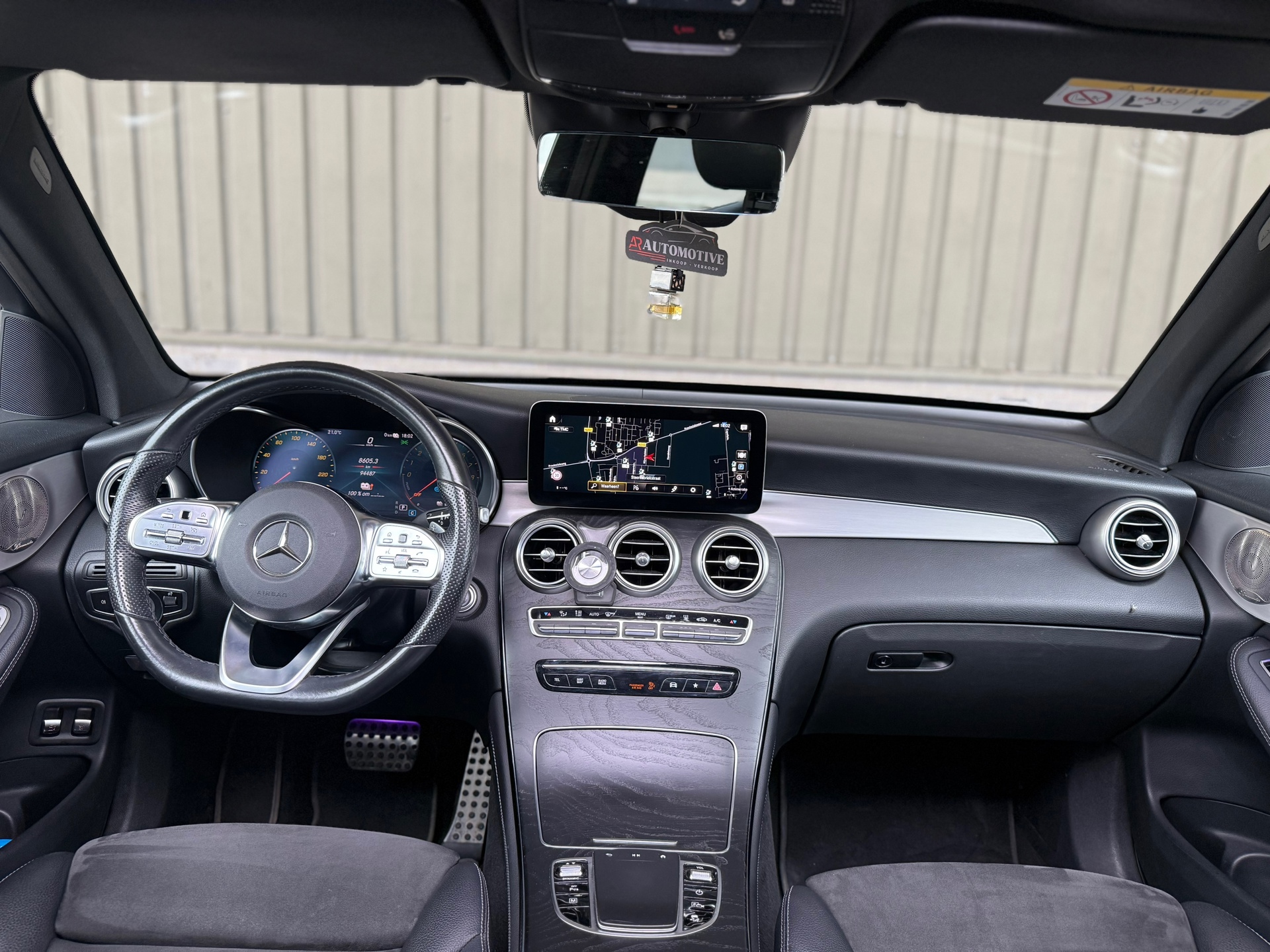Foto van Mercedes-Benz GLC 300 E 4Matic