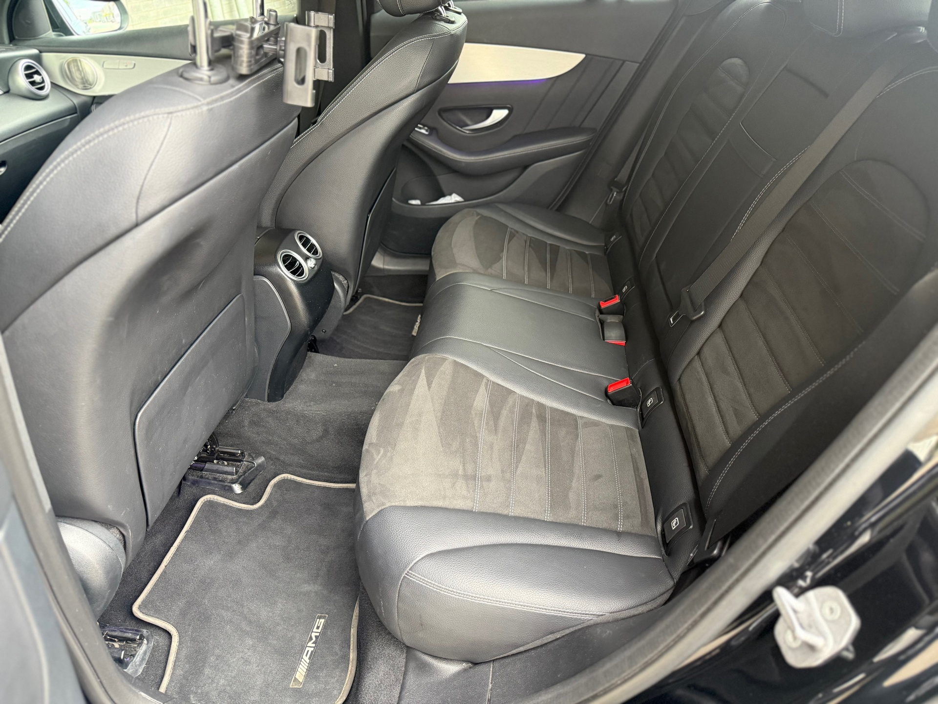 Foto van Mercedes-Benz GLC 300 E 4Matic