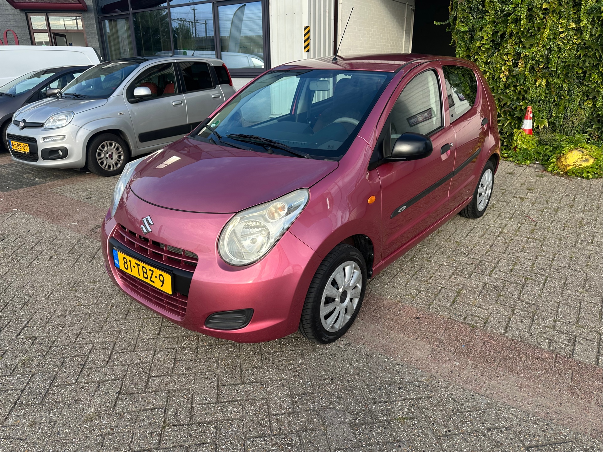 Suzuki Alto 1.0 Cool Comfort 2012 - voorkant