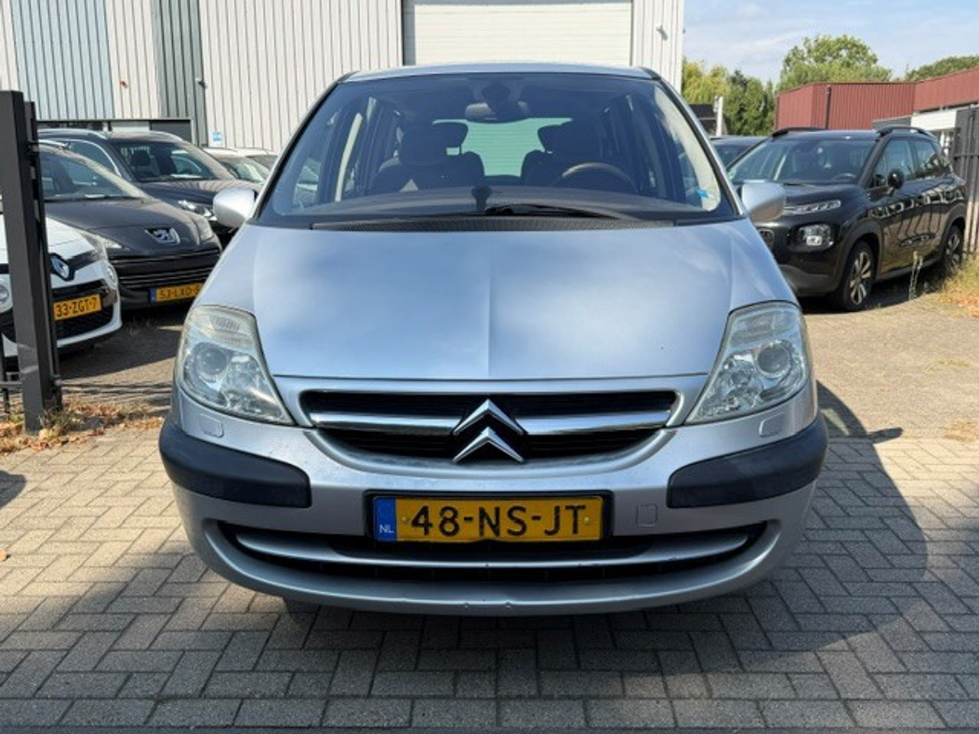 Foto van Citroen C8