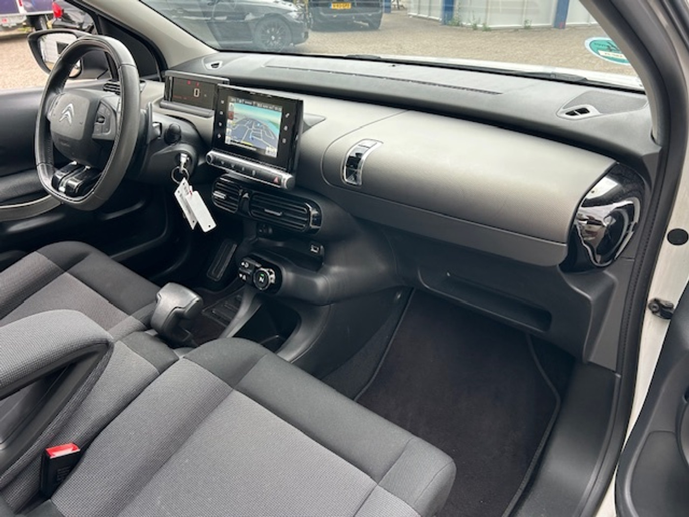 Foto van Citroen C4 Cactus