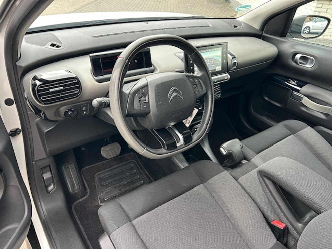 Foto van Citroen C4 Cactus