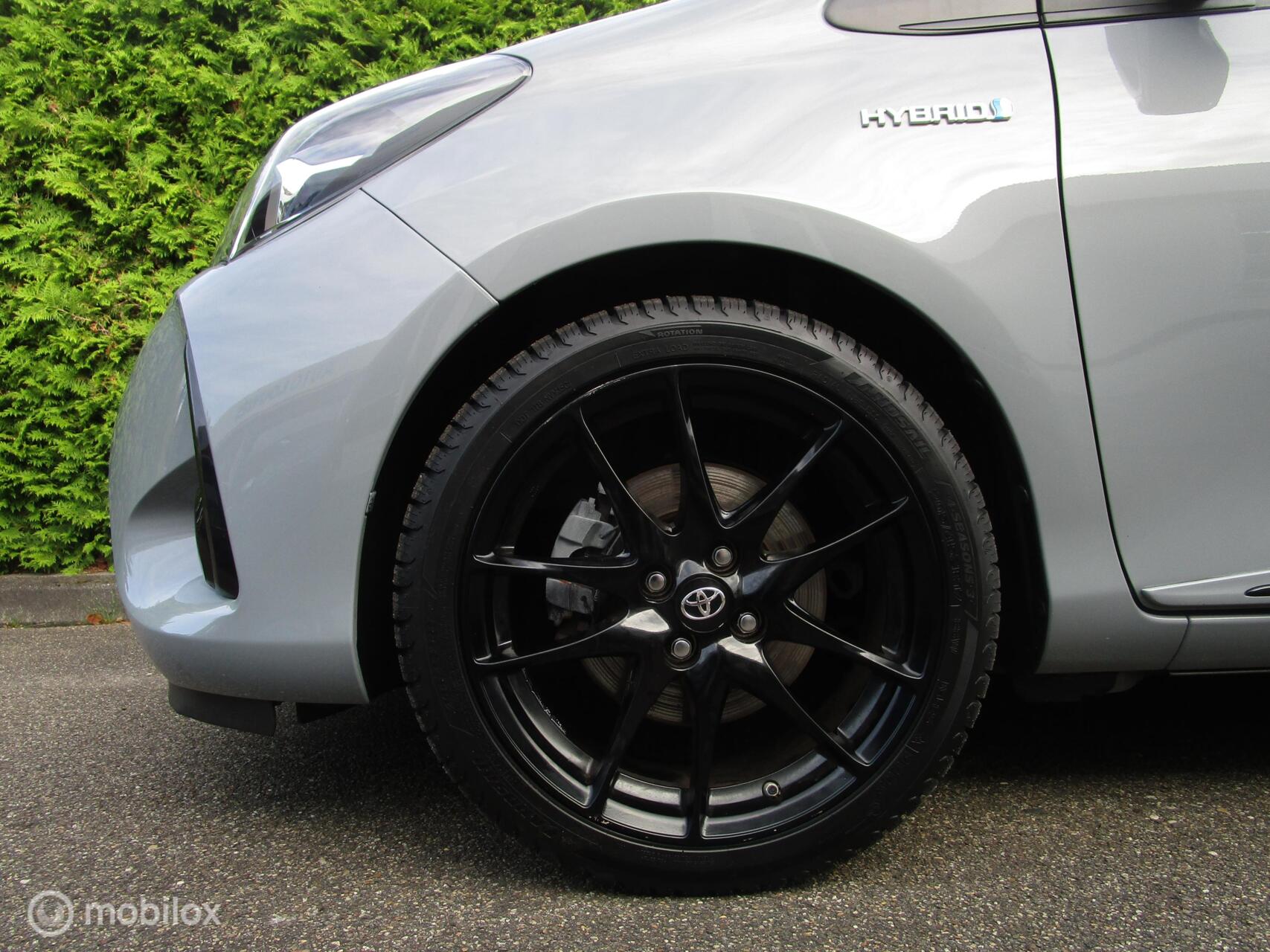 Foto van Toyota Toyota Yaris Hybrid
