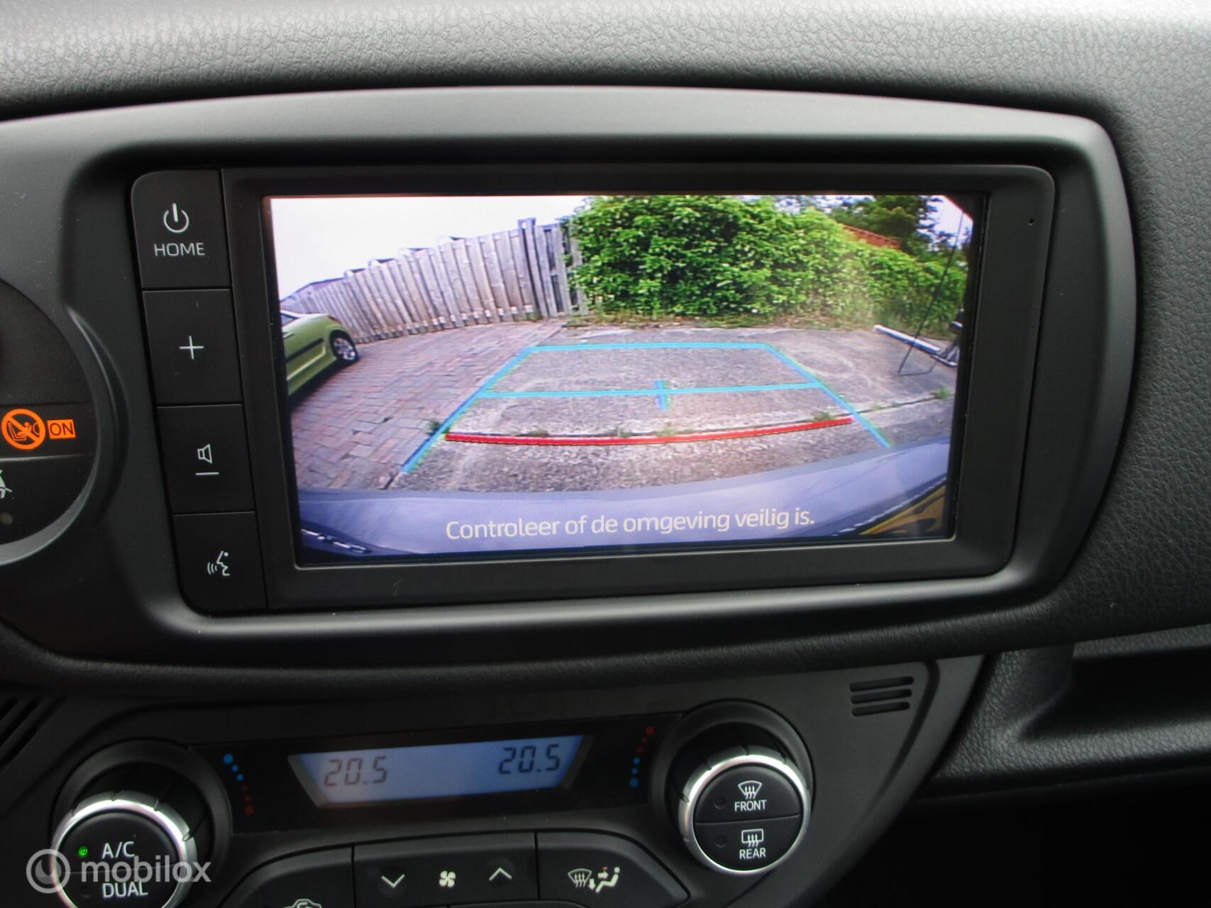 Foto van Toyota Toyota Yaris Hybrid