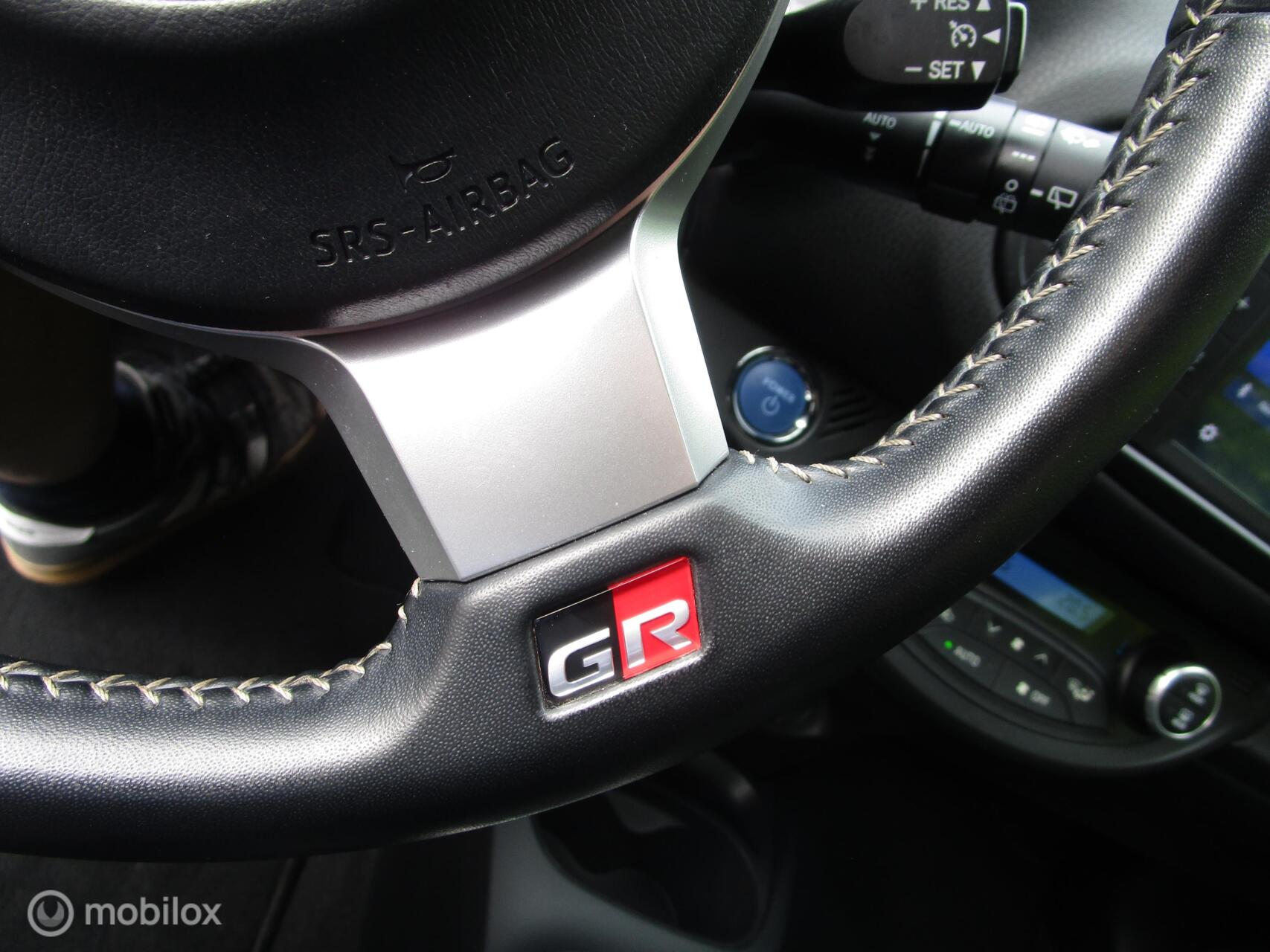 Foto van Toyota Toyota Yaris Hybrid