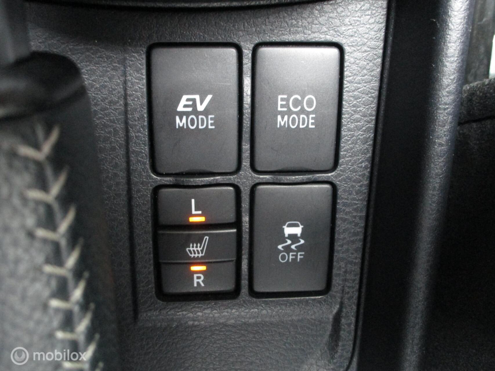 Foto van Toyota Toyota Yaris Hybrid