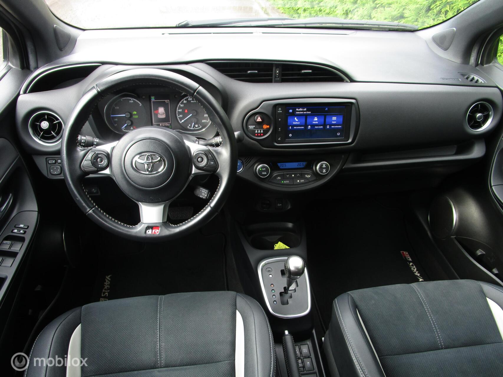 Foto van Toyota Toyota Yaris Hybrid