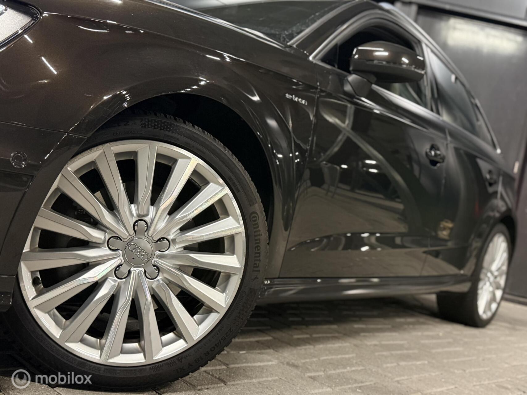 Foto van Audi A3 Sportback E-tron