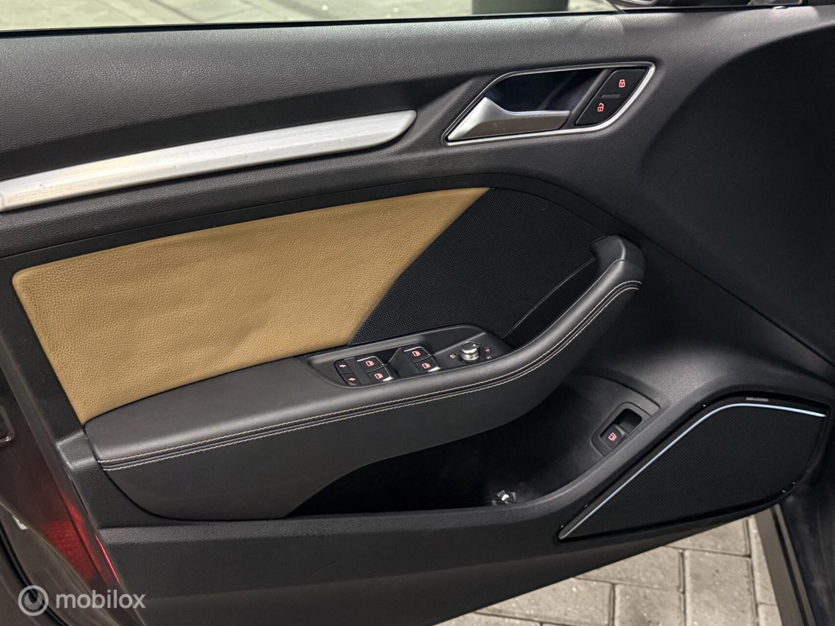 Foto van Audi A3 Sportback E-tron