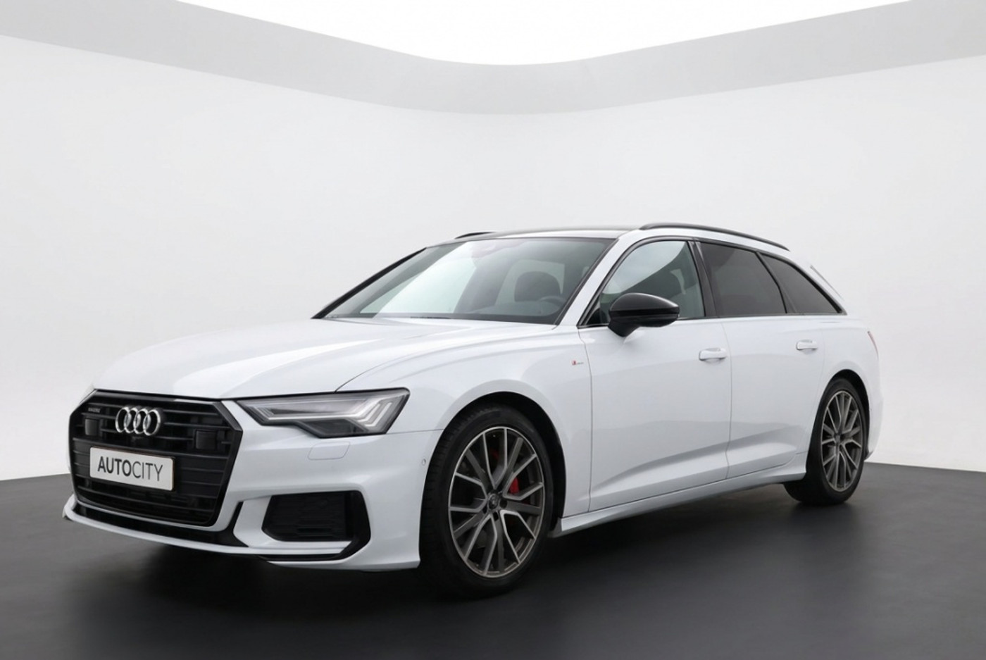 Audi A6 Avant 55 TFSI E 55 TFSI e quattro Competition Pano l HUD l Memory l VOL OPTIES 2020 - voorkant