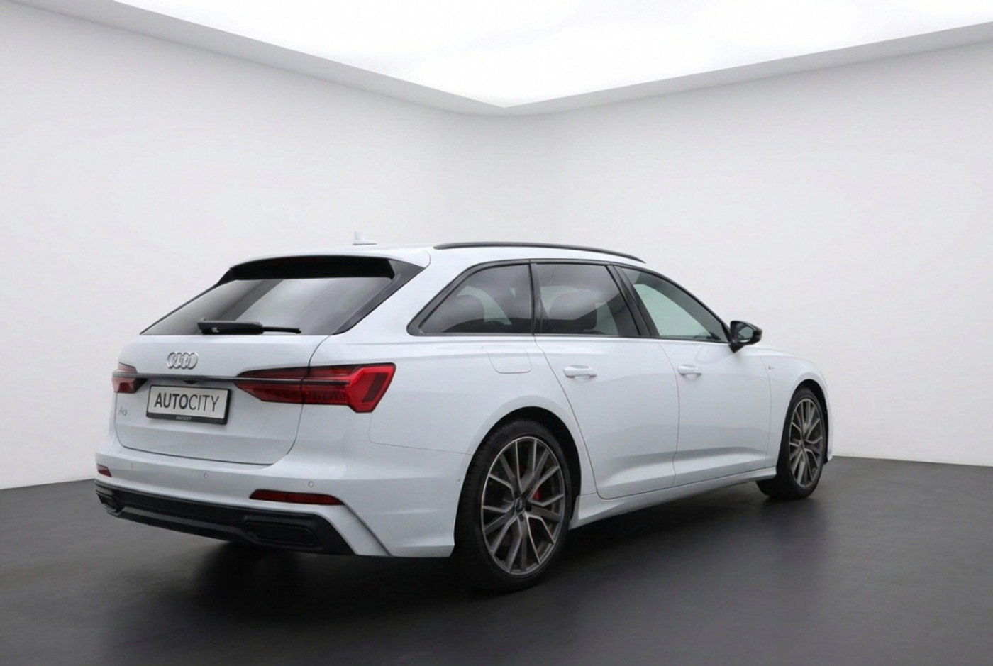 Foto van Audi A6 Avant 55 TFSI E