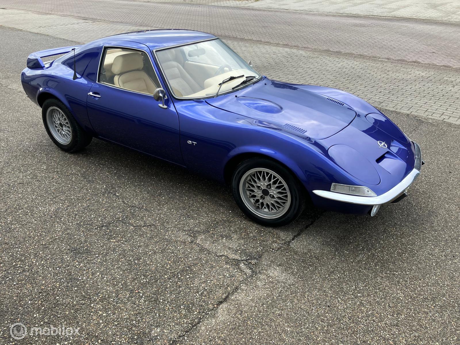 Foto van Opel GT